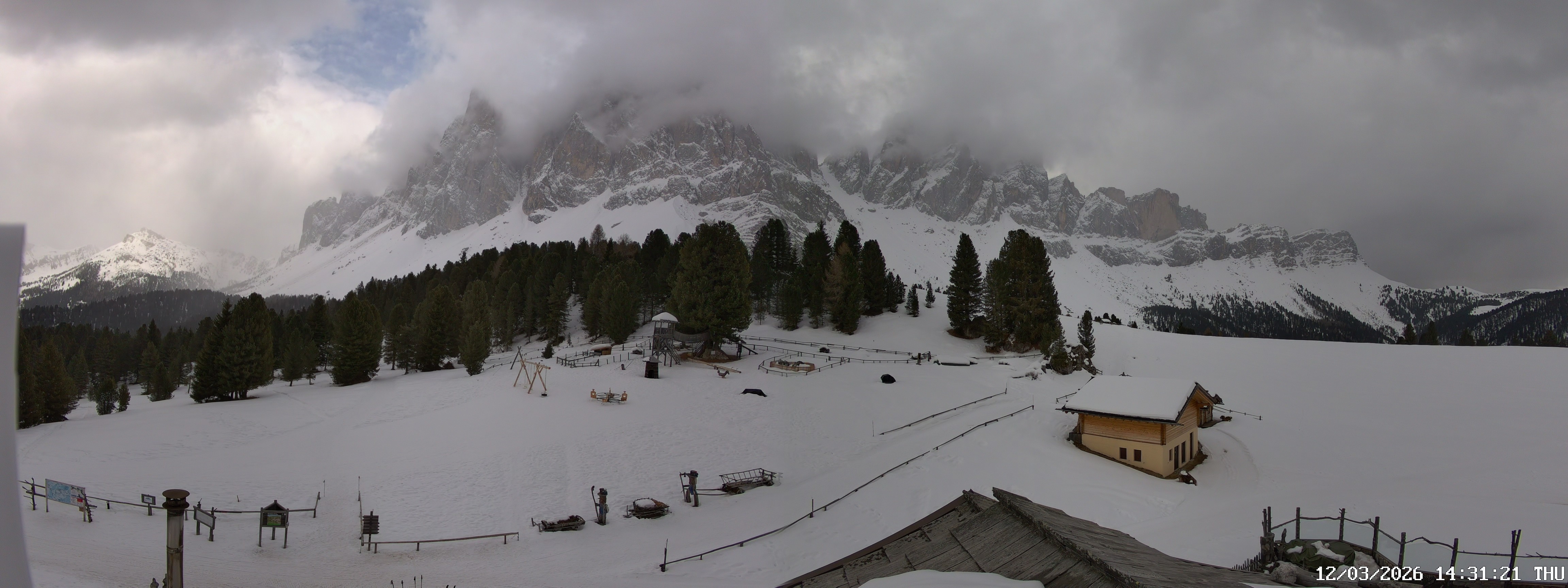 Archiv Foto Webcam Geislerspitzen - Blick von der Geisleralm
