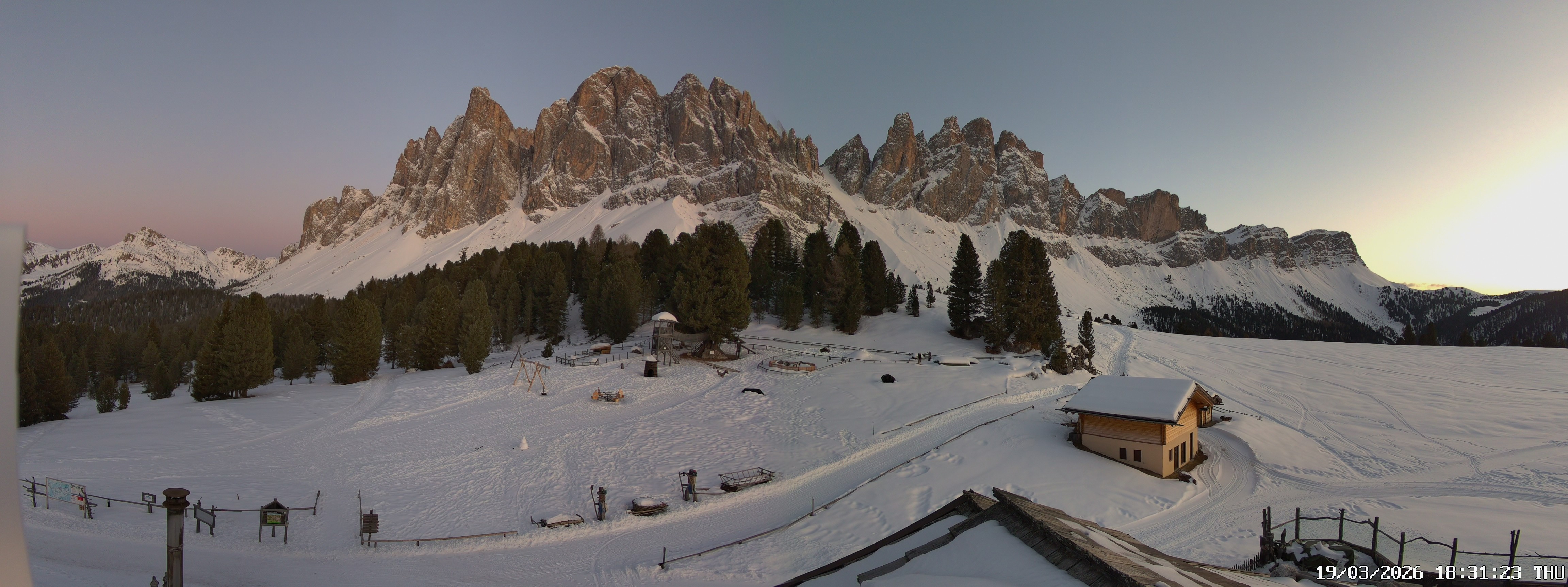 Archiv Foto Webcam Geislerspitzen - Blick von der Geisleralm