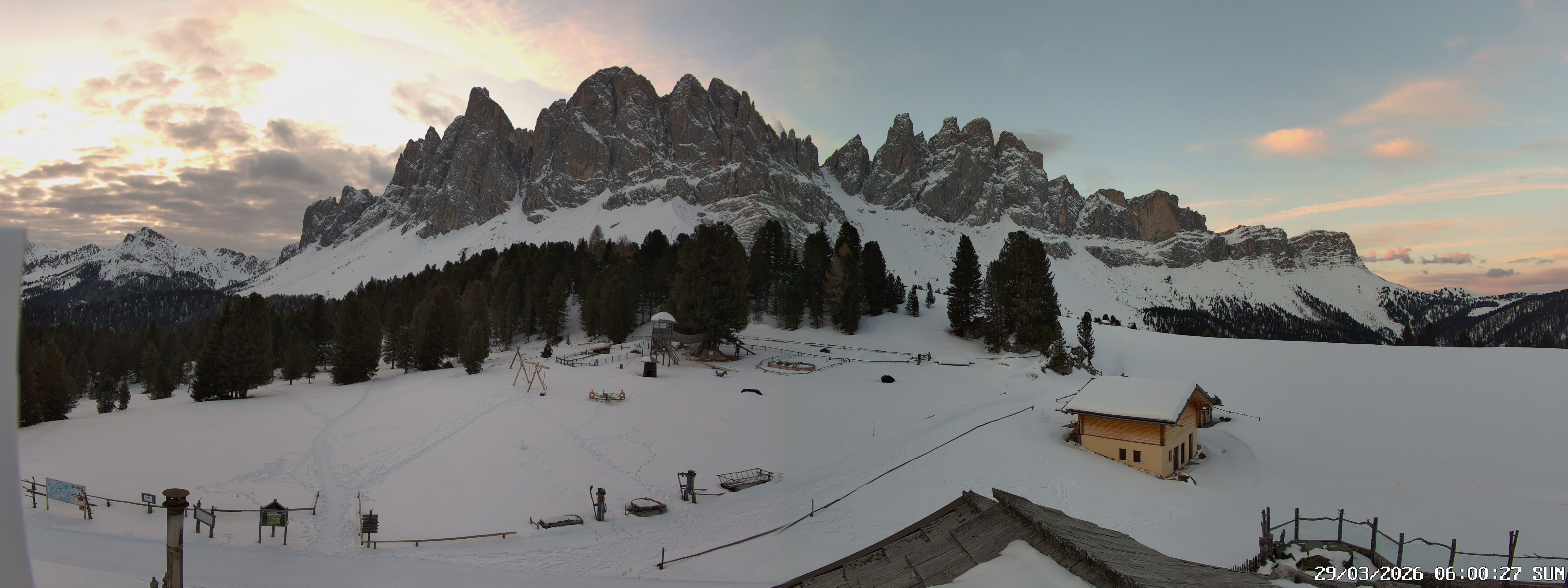 Archiv Foto Webcam Geislerspitzen - Blick von der Geisleralm