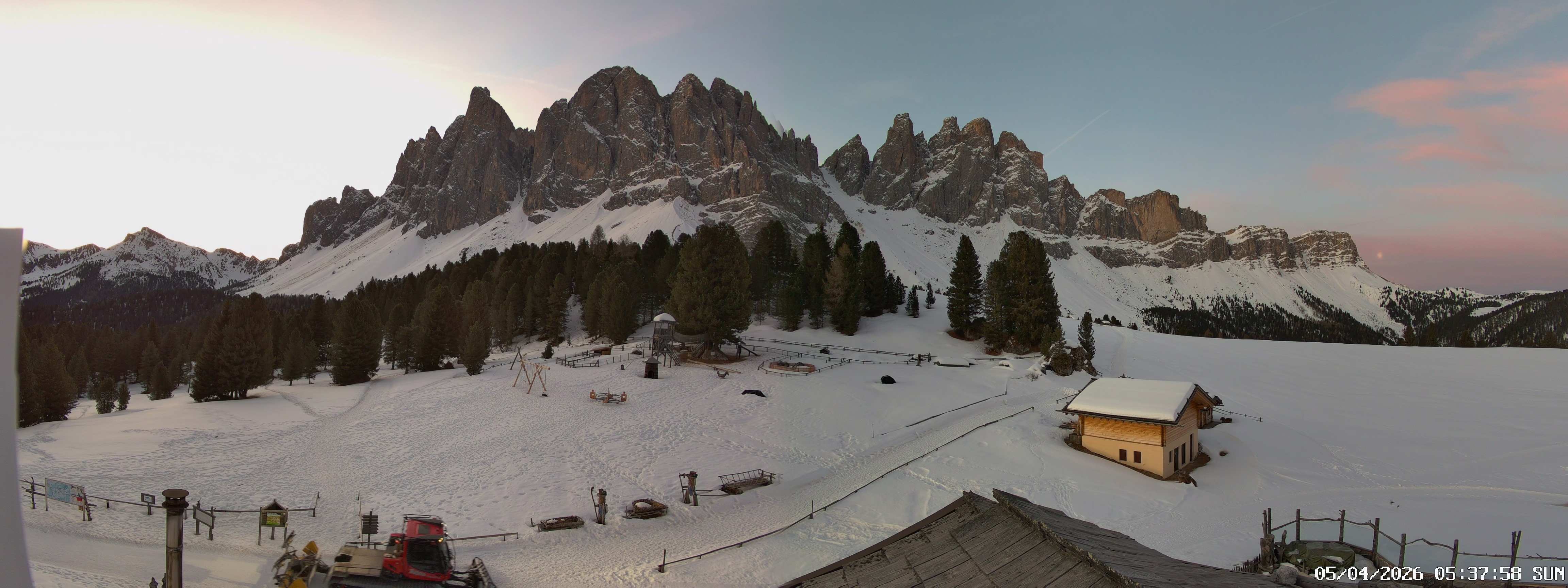 Archiv Foto Webcam Geislerspitzen - Blick von der Geisleralm