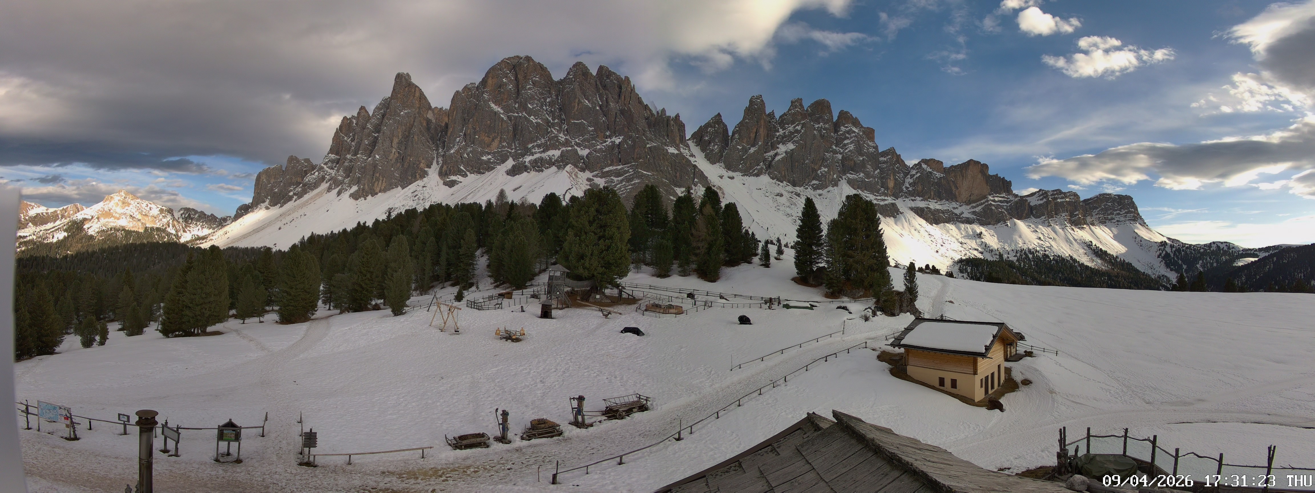 Archiv Foto Webcam Geislerspitzen - Blick von der Geisleralm
