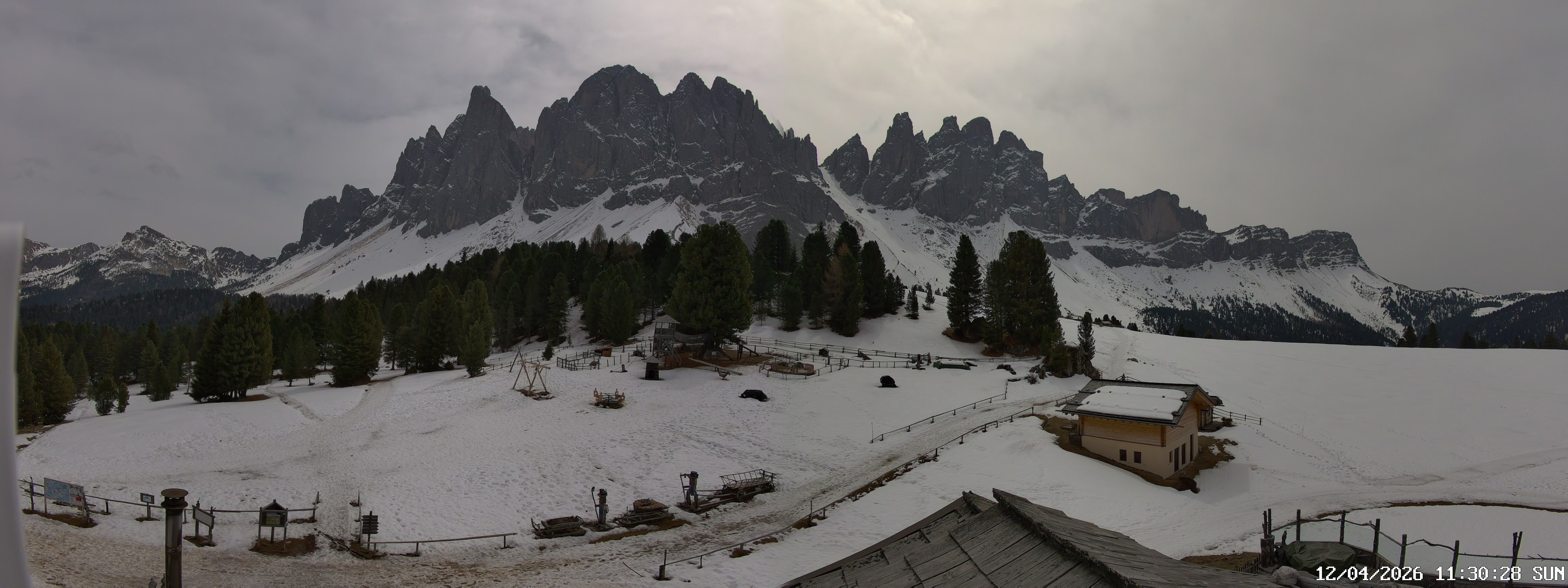 Archiv Foto Webcam Geislerspitzen - Blick von der Geisleralm