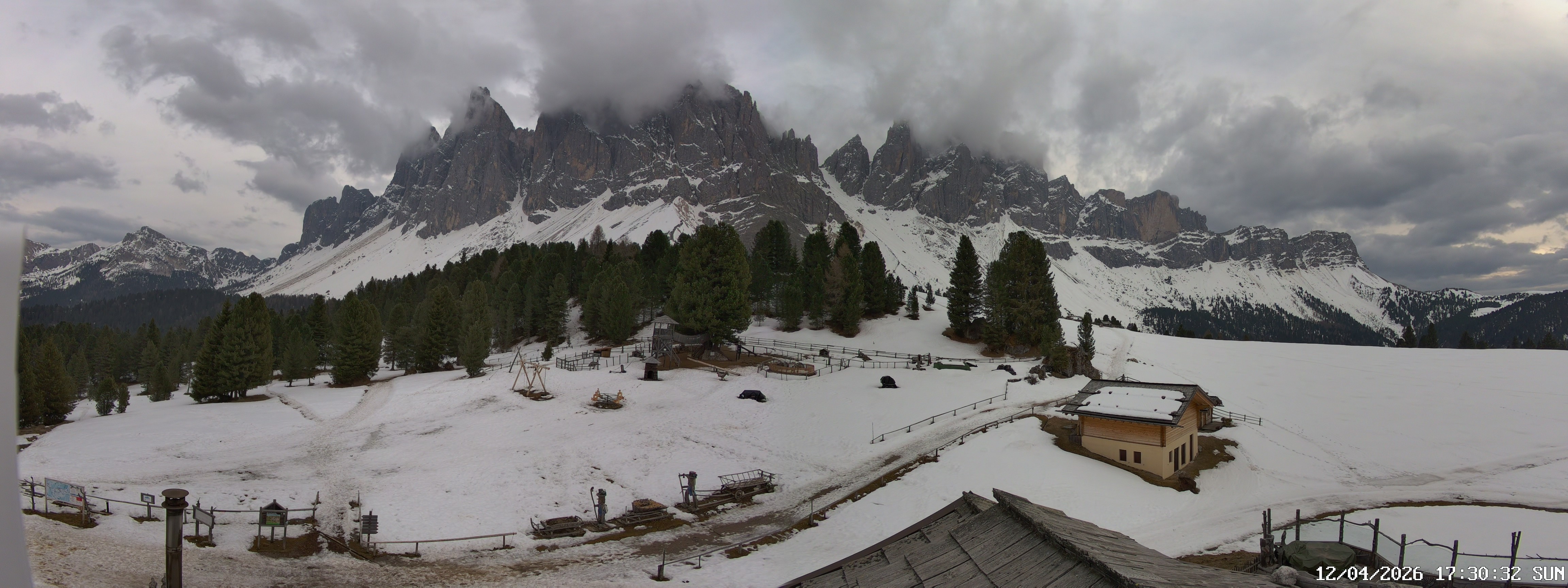 Archiv Foto Webcam Geislerspitzen - Blick von der Geisleralm