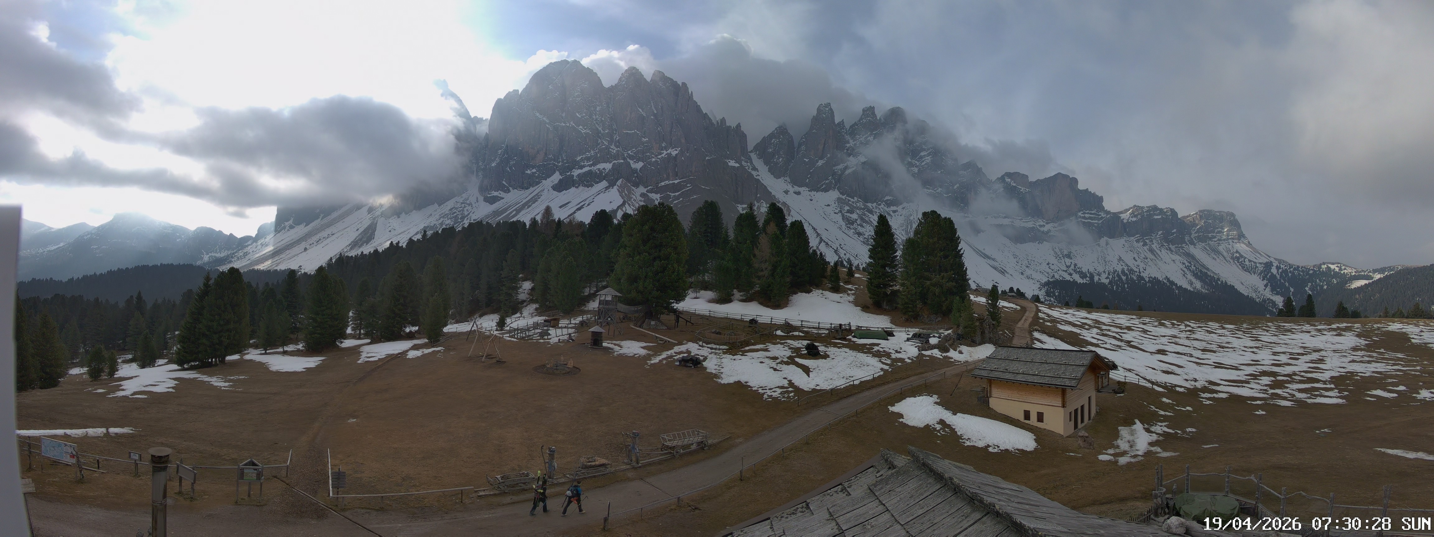Archiv Foto Webcam Geislerspitzen - Blick von der Geisleralm