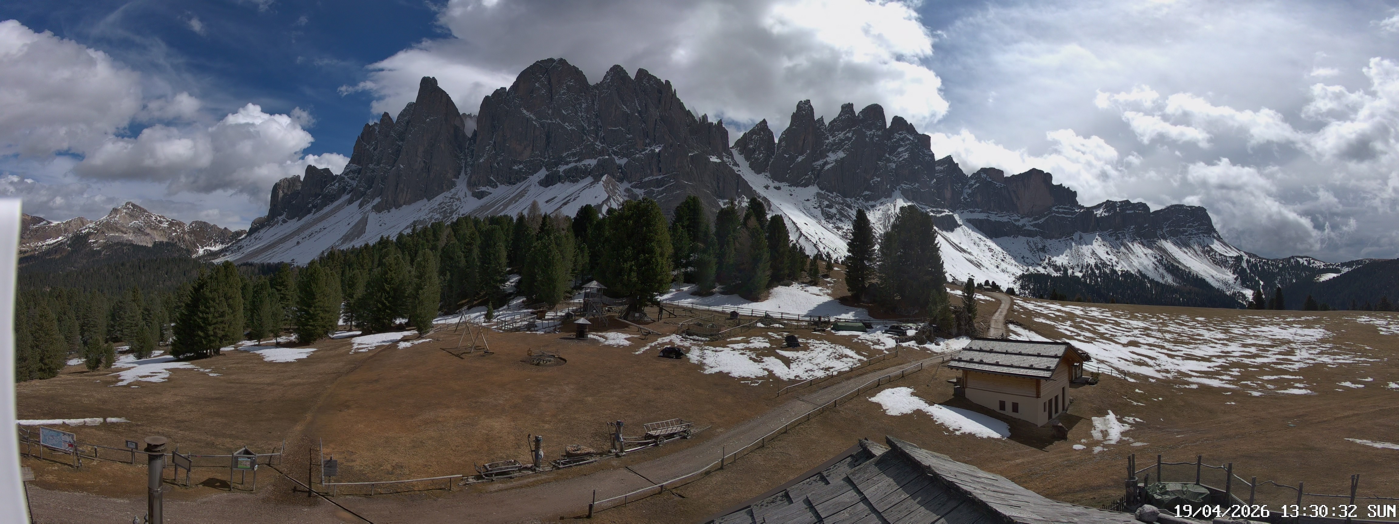 Archiv Foto Webcam Geislerspitzen - Blick von der Geisleralm