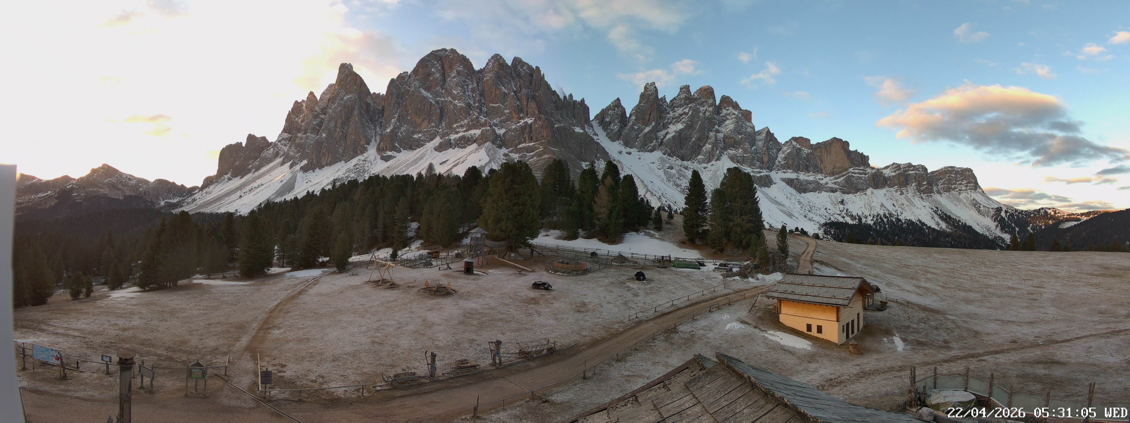 Archiv Foto Webcam Geislerspitzen - Blick von der Geisleralm