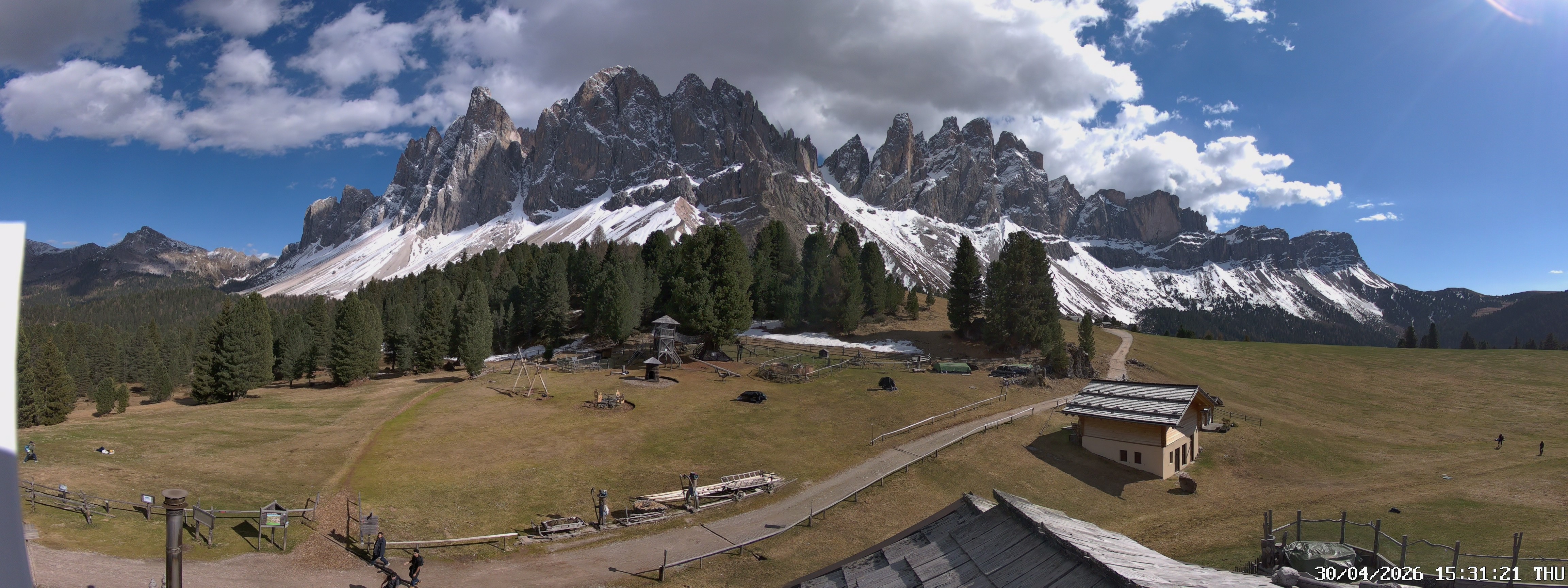 Archiv Foto Webcam Geislerspitzen - Blick von der Geisleralm