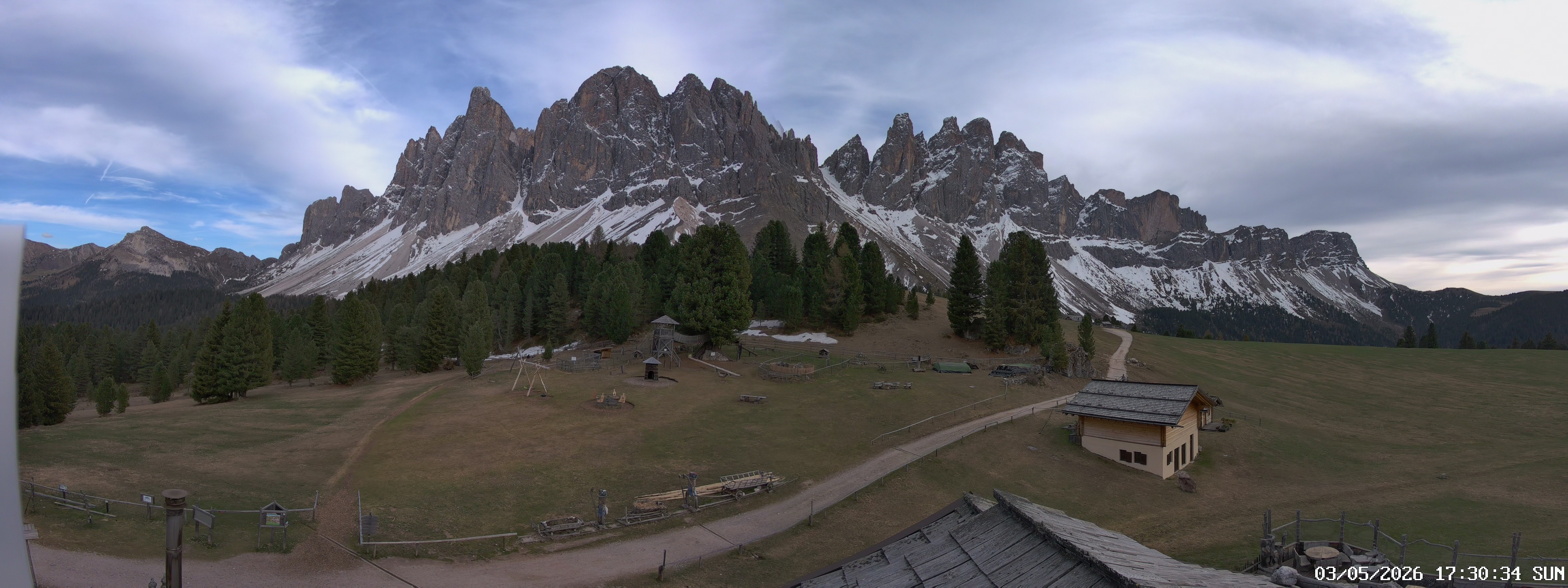 Archiv Foto Webcam Geislerspitzen - Blick von der Geisleralm