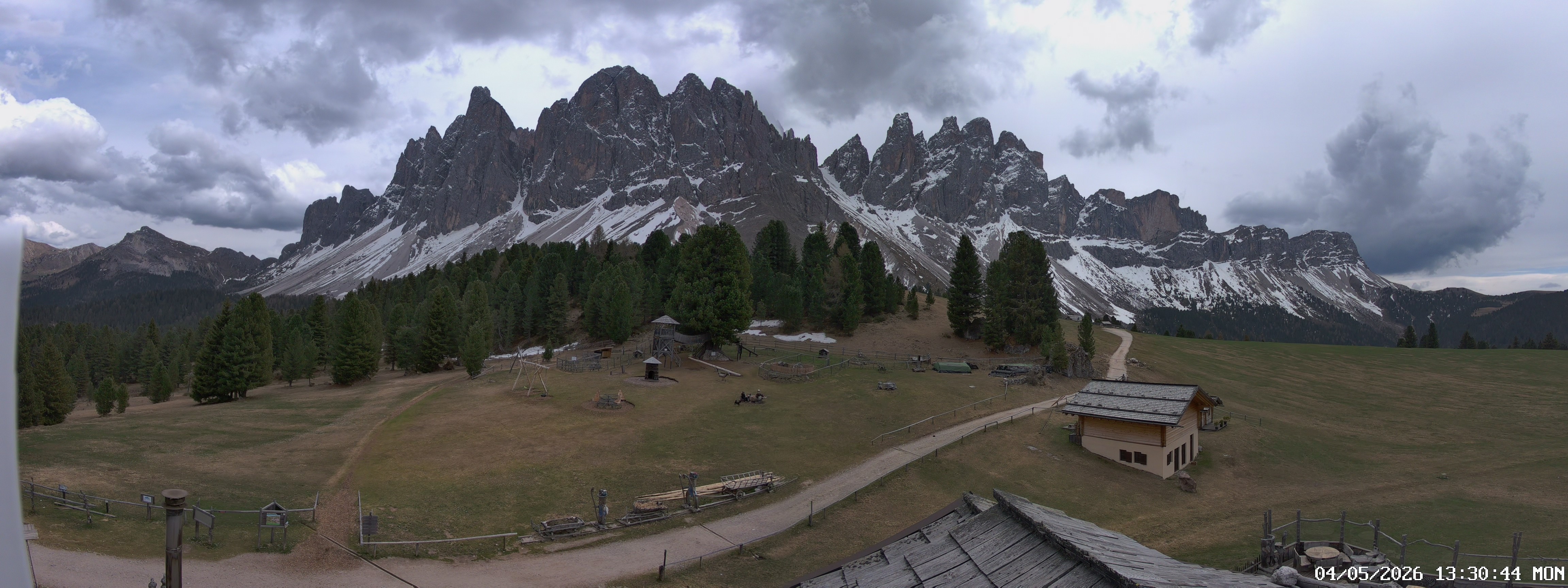 Archiv Foto Webcam Geislerspitzen - Blick von der Geisleralm