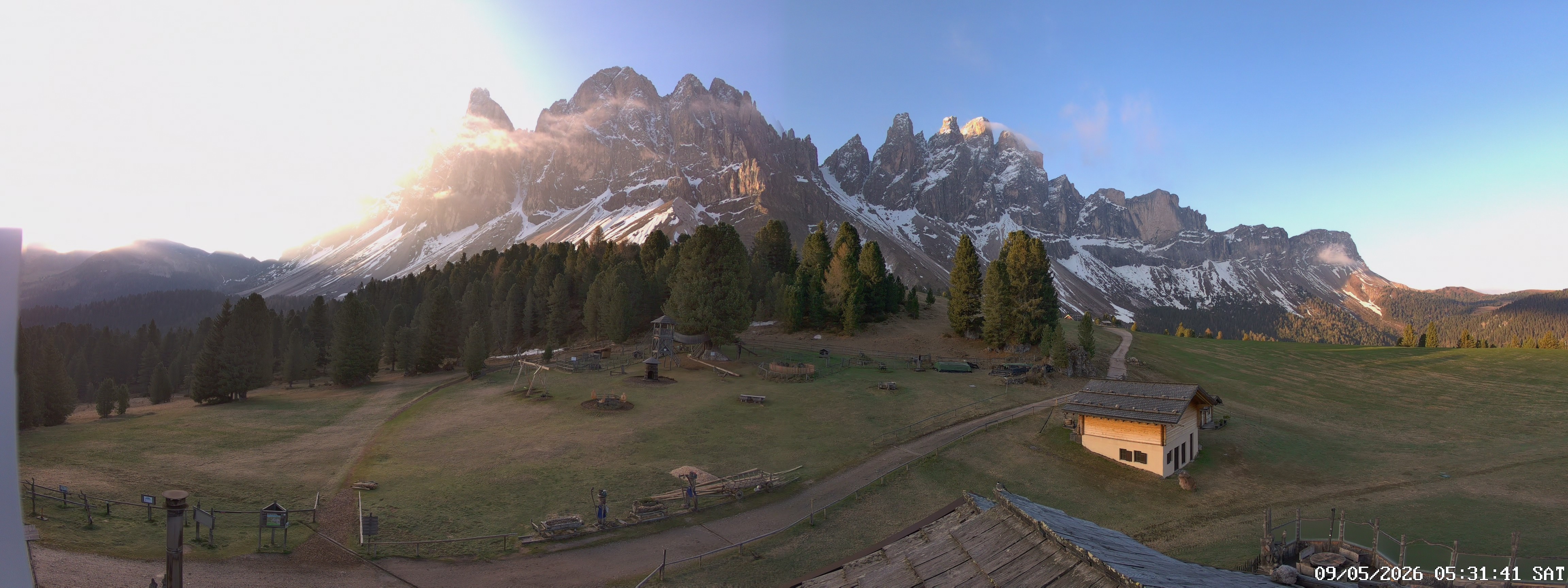 Archiv Foto Webcam Geislerspitzen - Blick von der Geisleralm