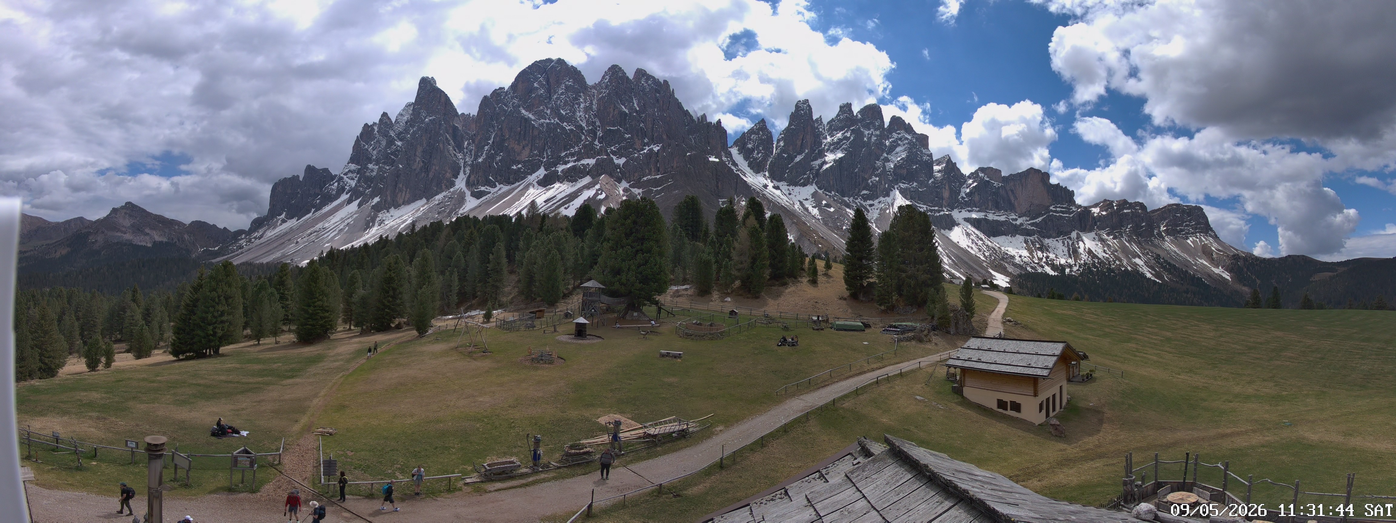Archiv Foto Webcam Geislerspitzen - Blick von der Geisleralm