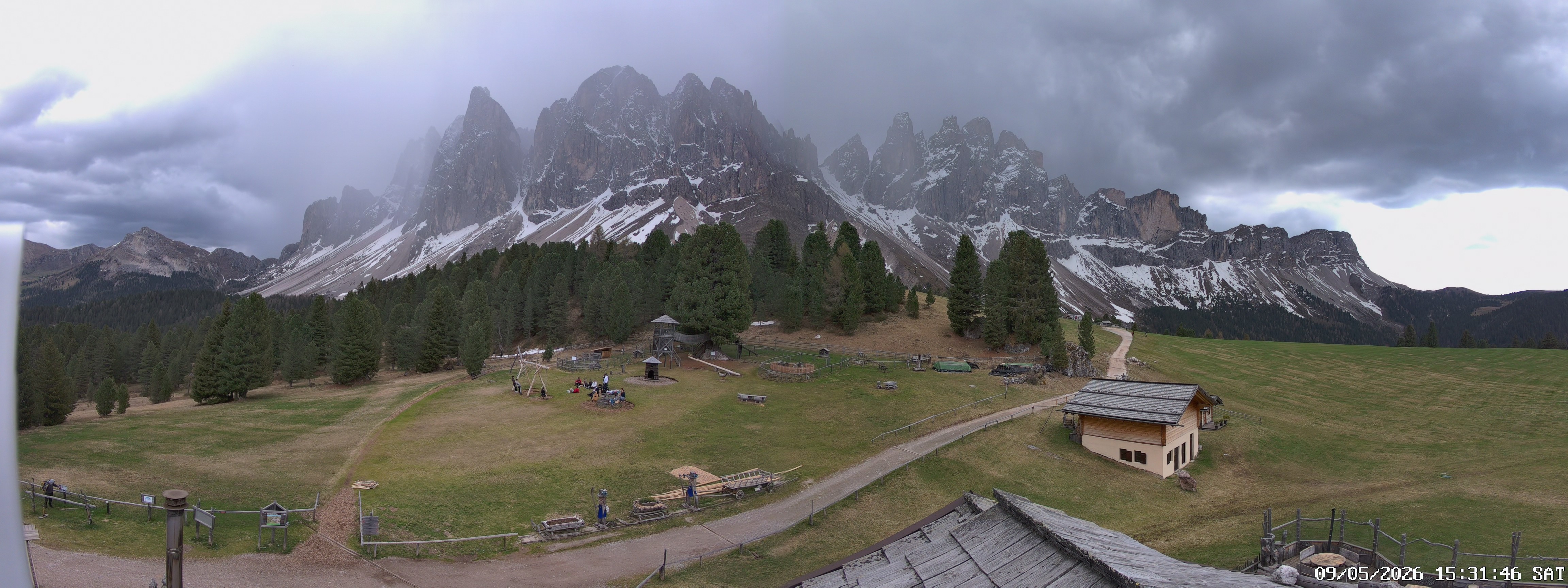 Archiv Foto Webcam Geislerspitzen - Blick von der Geisleralm
