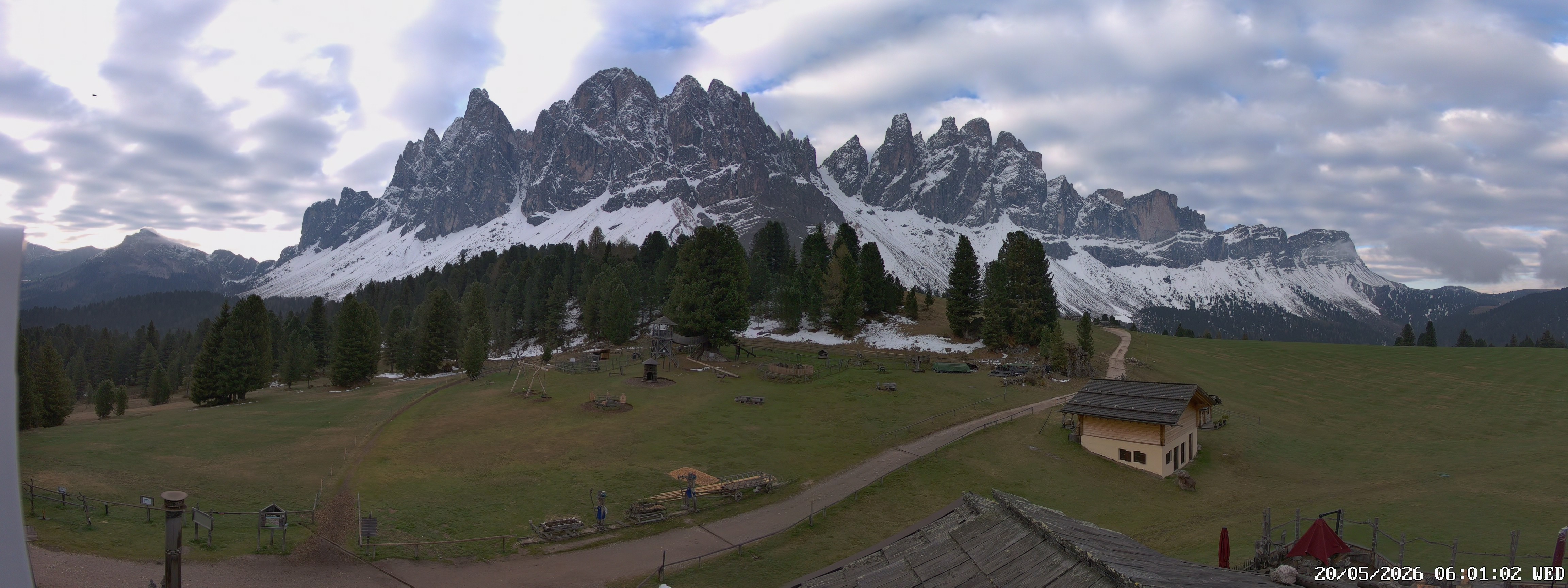 Archiv Foto Webcam Geislerspitzen - Blick von der Geisleralm
