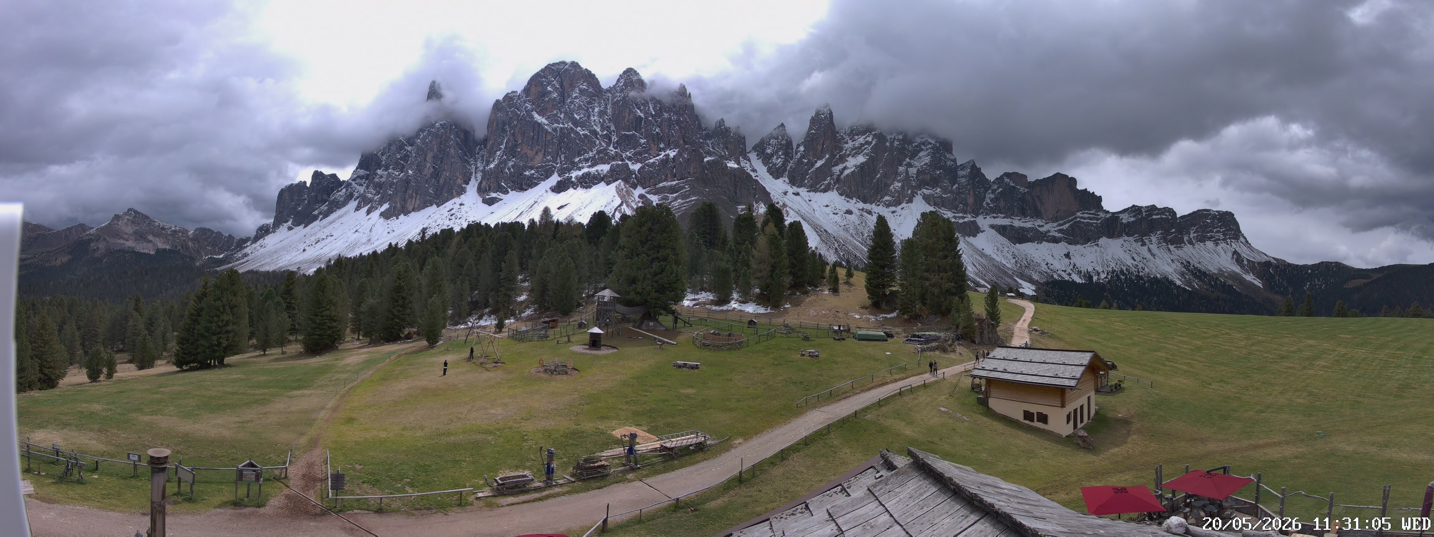 Archiv Foto Webcam Geislerspitzen - Blick von der Geisleralm