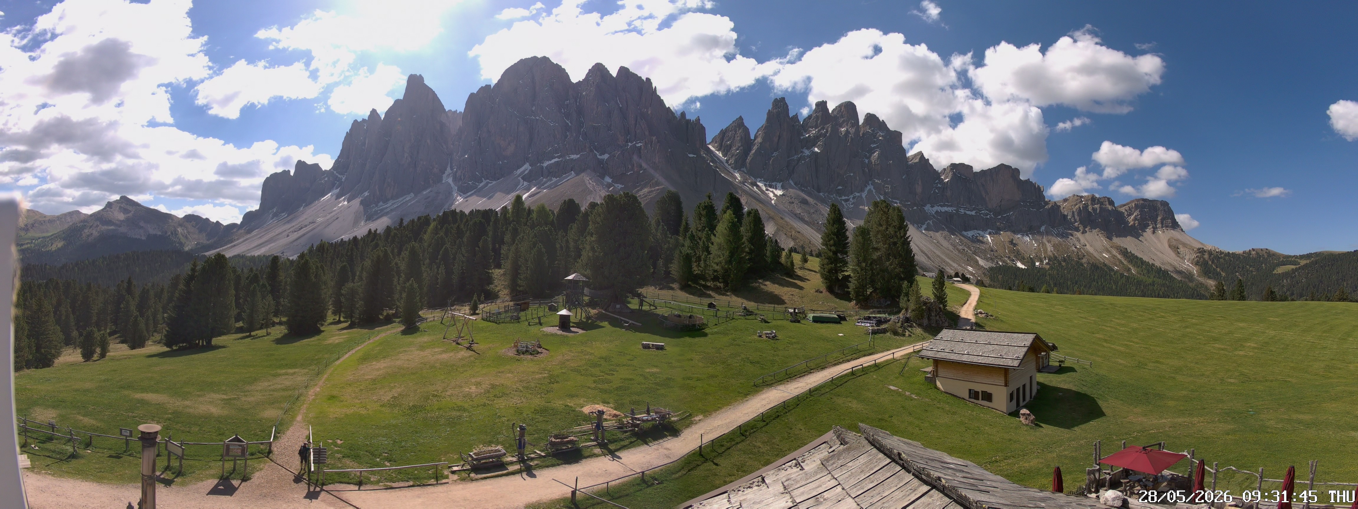Archiv Foto Webcam Geislerspitzen - Blick von der Geisleralm