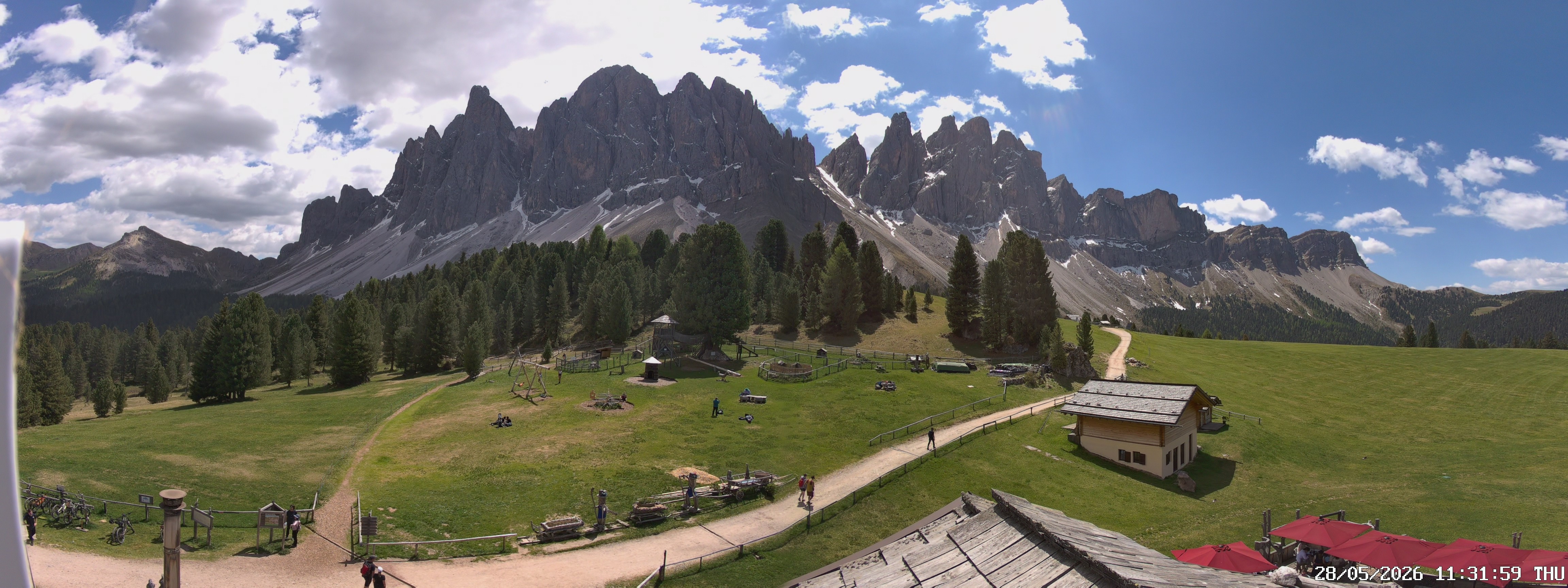 Archiv Foto Webcam Geislerspitzen - Blick von der Geisleralm