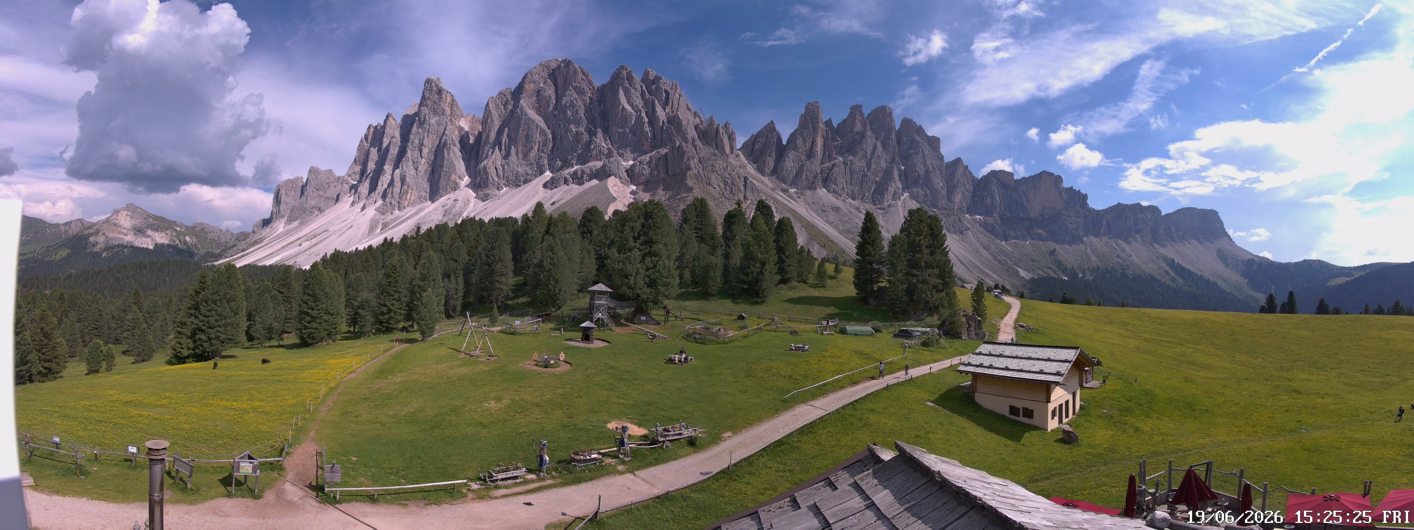 Archiv Foto Webcam Geislerspitzen - Blick von der Geisleralm