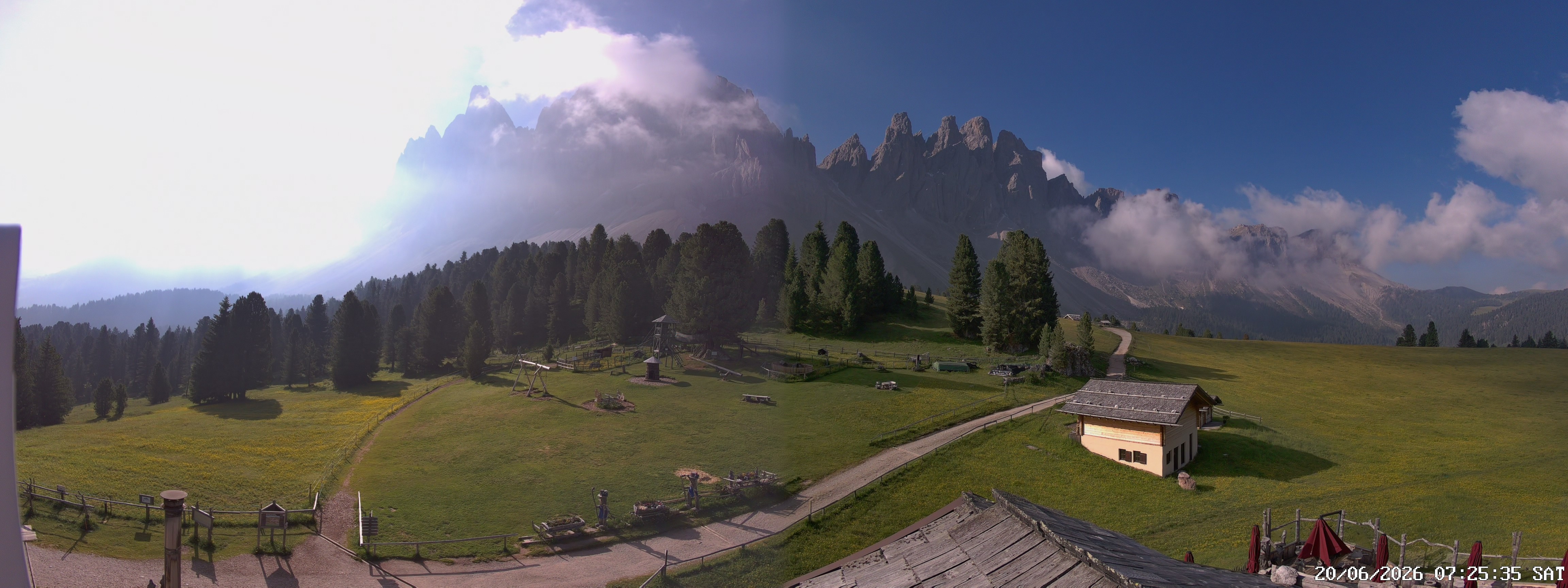 Archiv Foto Webcam Geislerspitzen - Blick von der Geisleralm