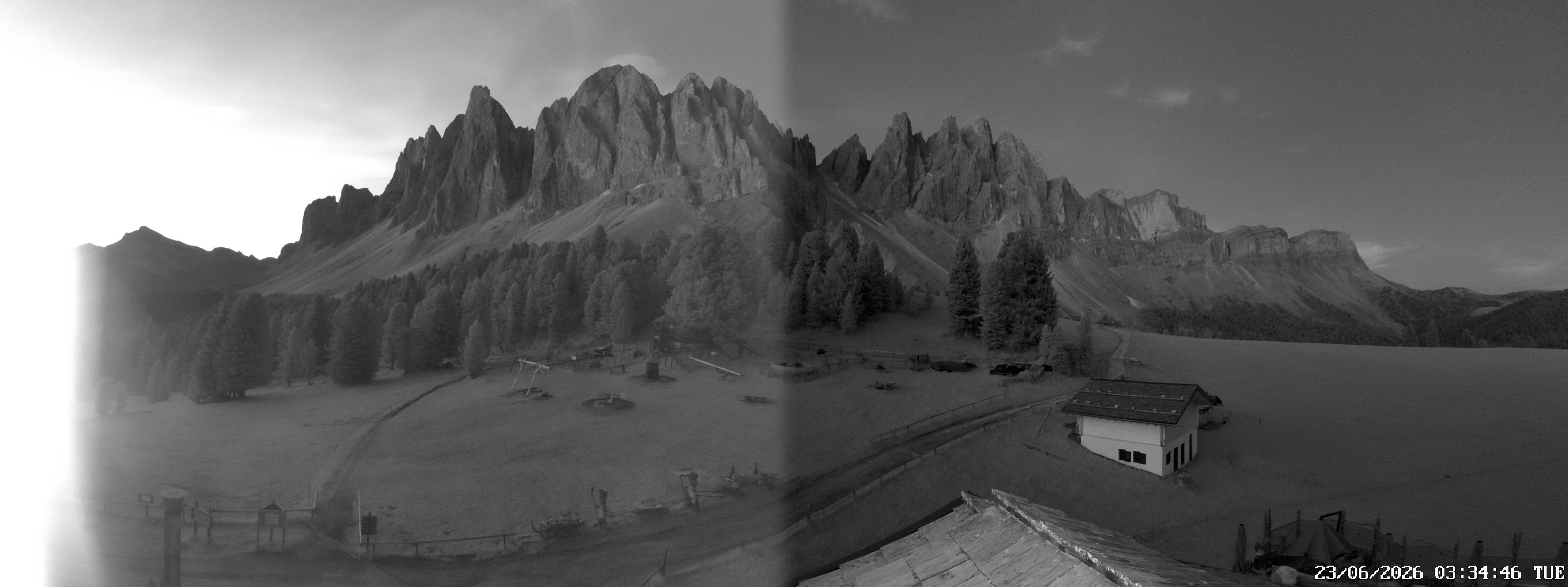 Archiv Foto Webcam Geislerspitzen - Blick von der Geisleralm