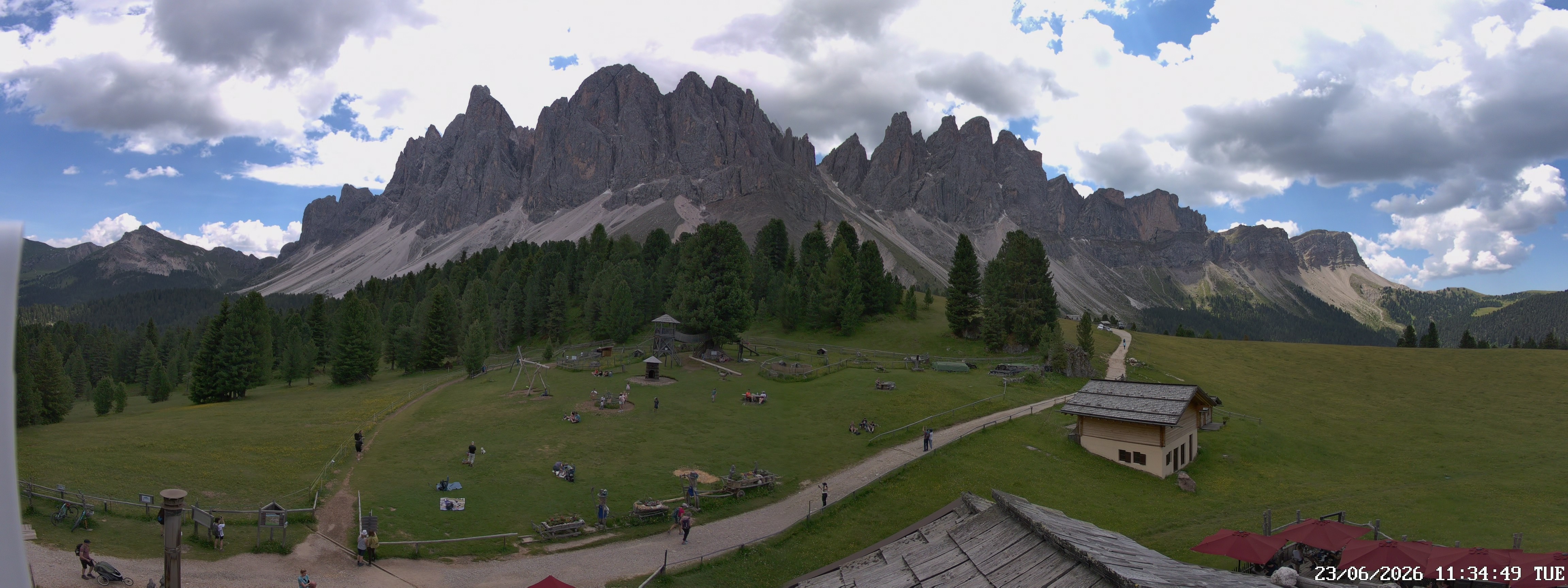 Archiv Foto Webcam Geislerspitzen - Blick von der Geisleralm