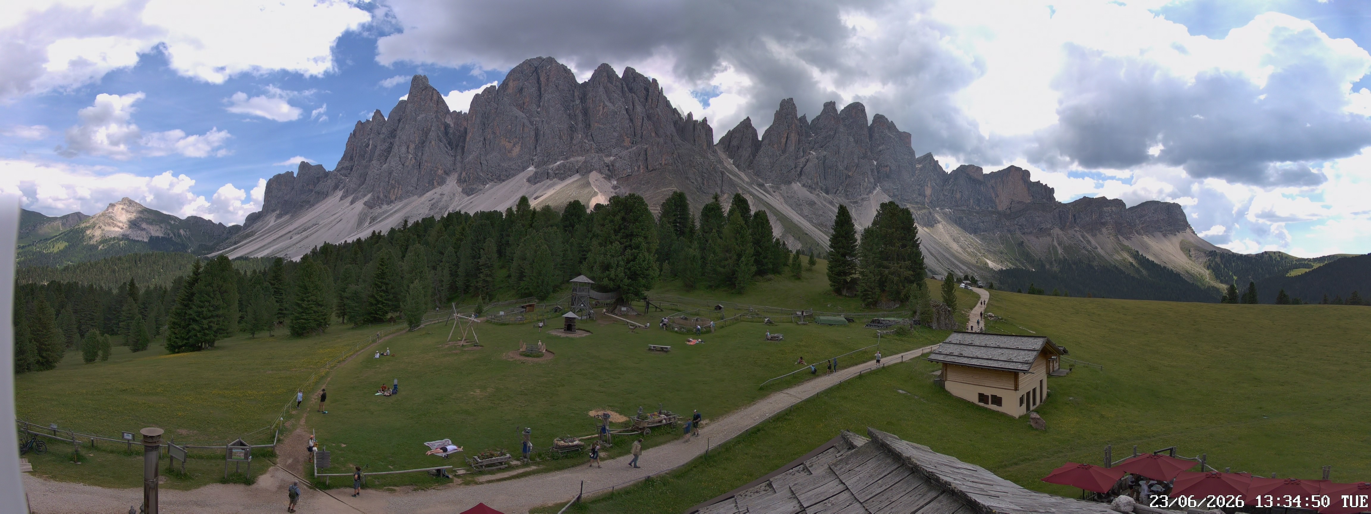 Archiv Foto Webcam Geislerspitzen - Blick von der Geisleralm