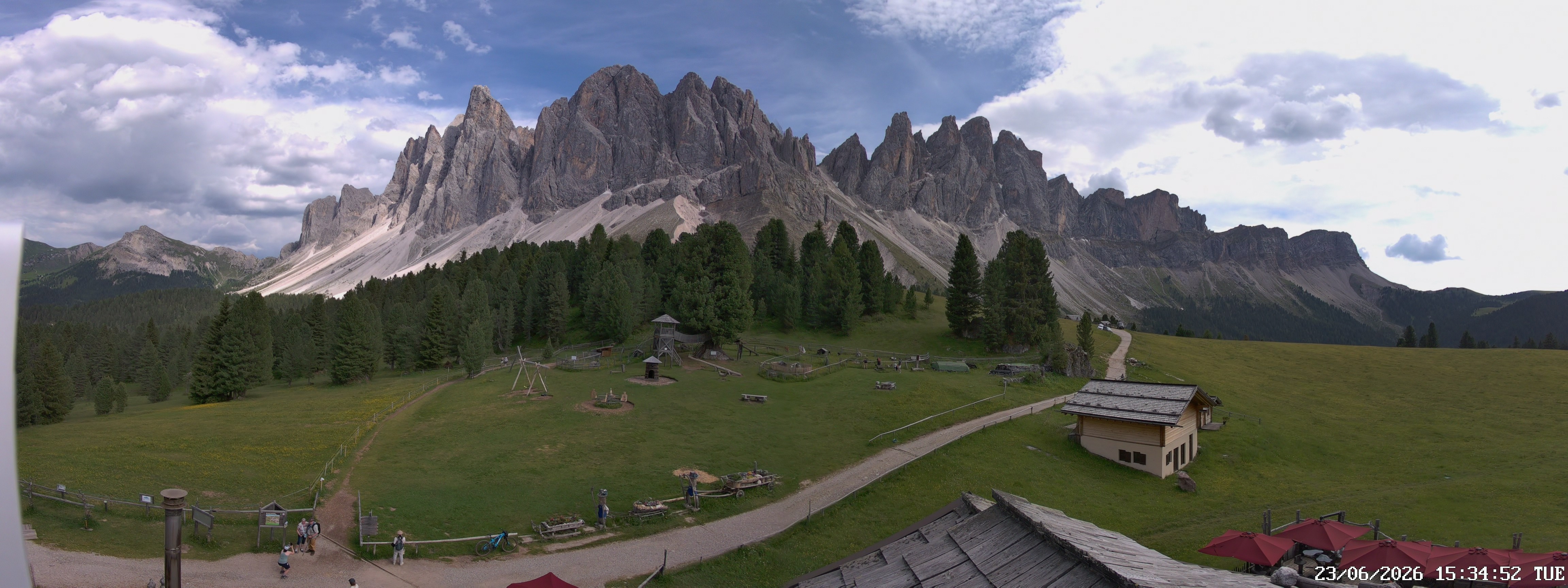 Archiv Foto Webcam Geislerspitzen - Blick von der Geisleralm