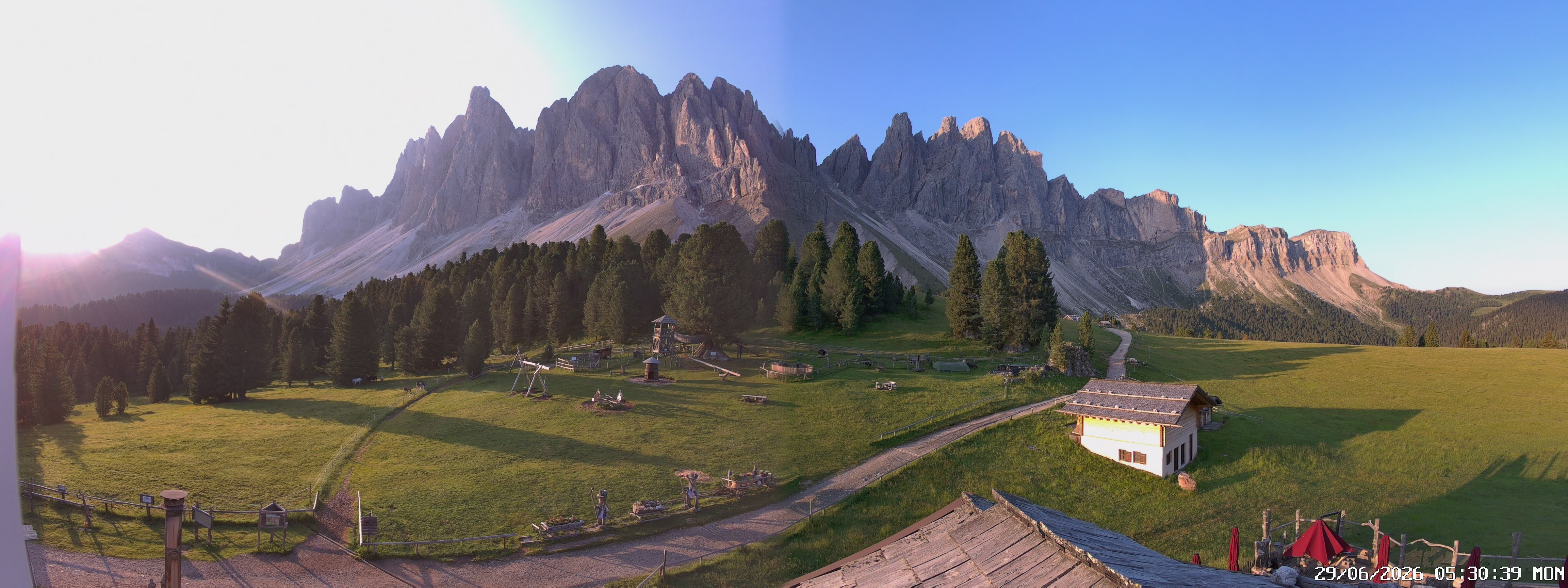 Archiv Foto Webcam Geislerspitzen - Blick von der Geisleralm