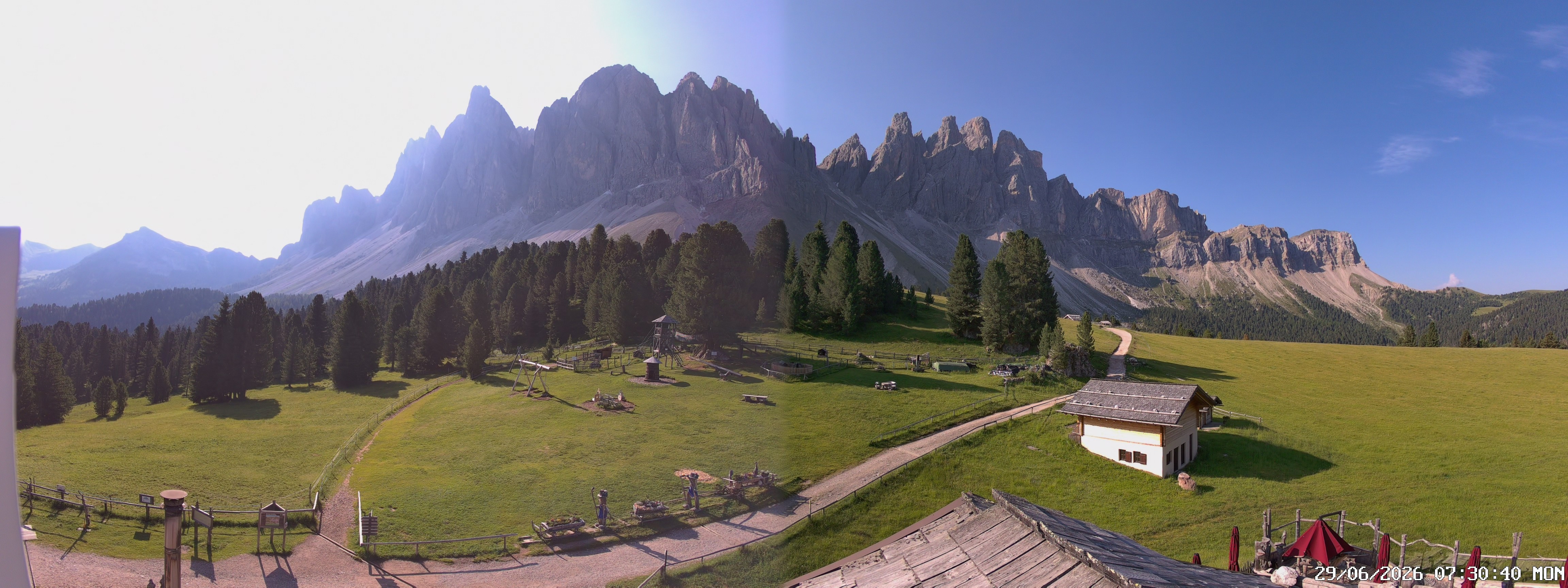 Archiv Foto Webcam Geislerspitzen - Blick von der Geisleralm