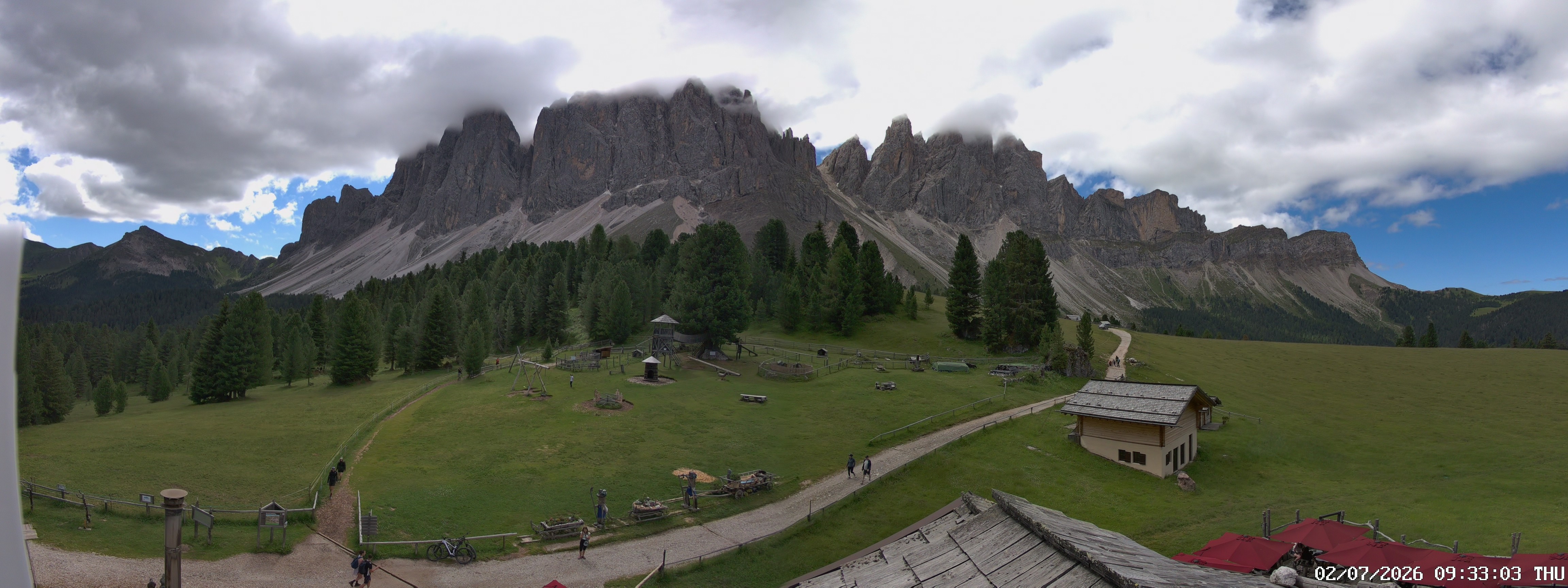 Archiv Foto Webcam Geislerspitzen - Blick von der Geisleralm