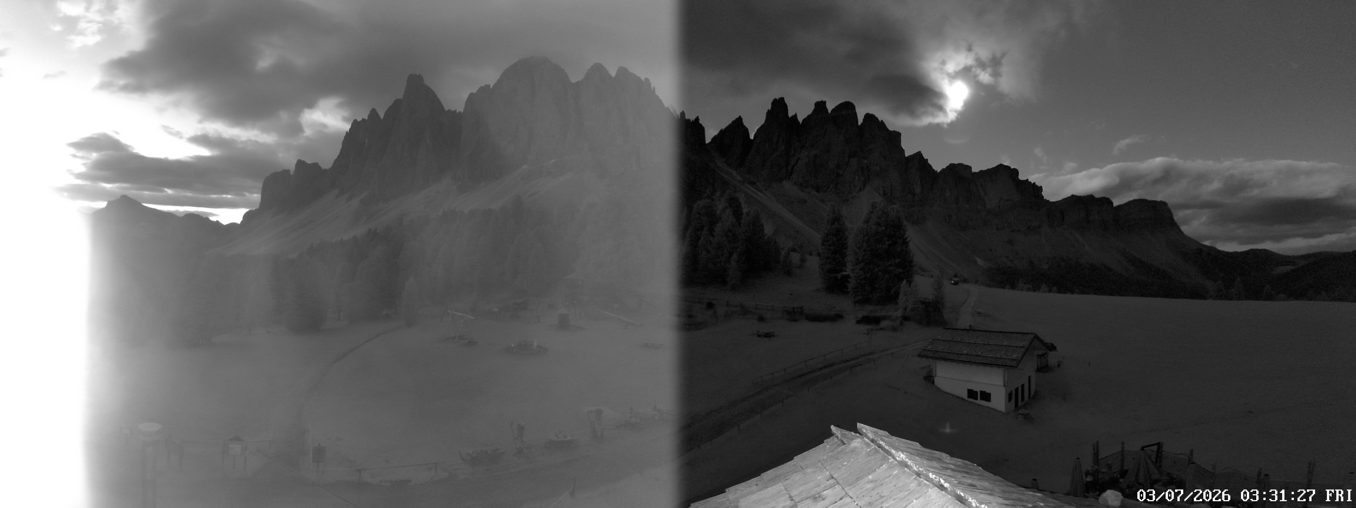 Archived image Webcam Mountain Hut Geisleralm - View to Geislerspitzen