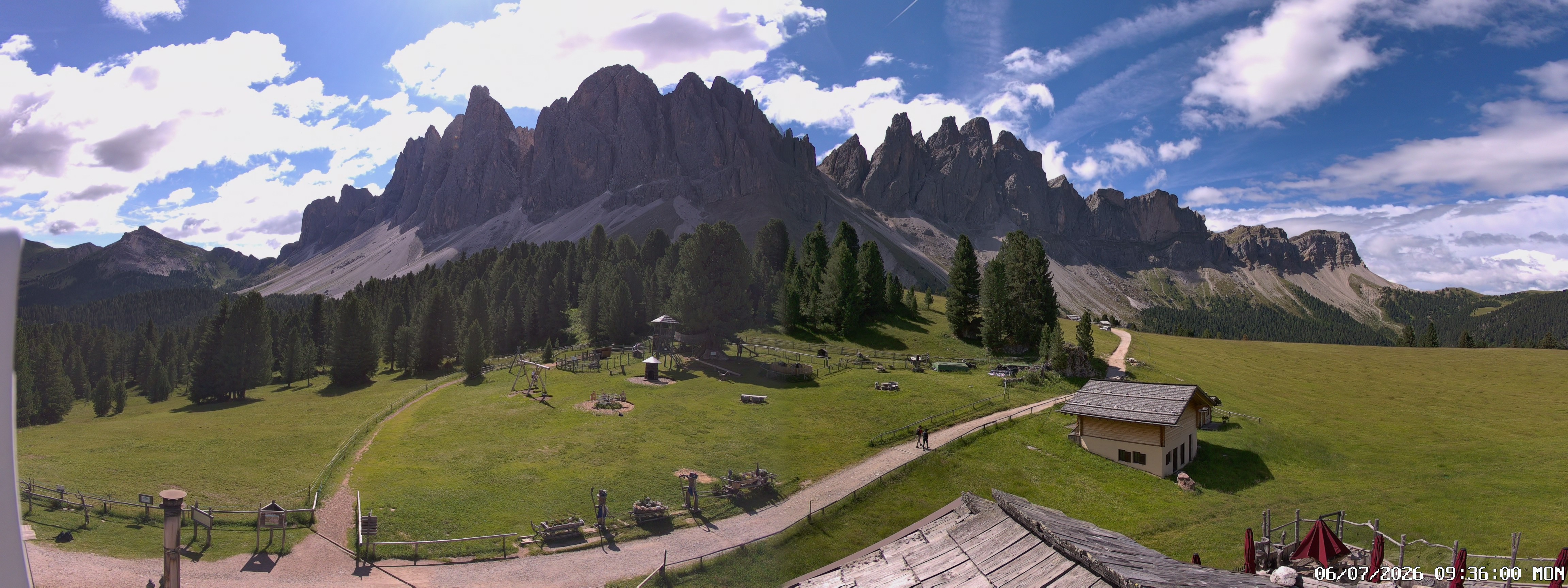 Archiv Foto Webcam Geislerspitzen - Blick von der Geisleralm