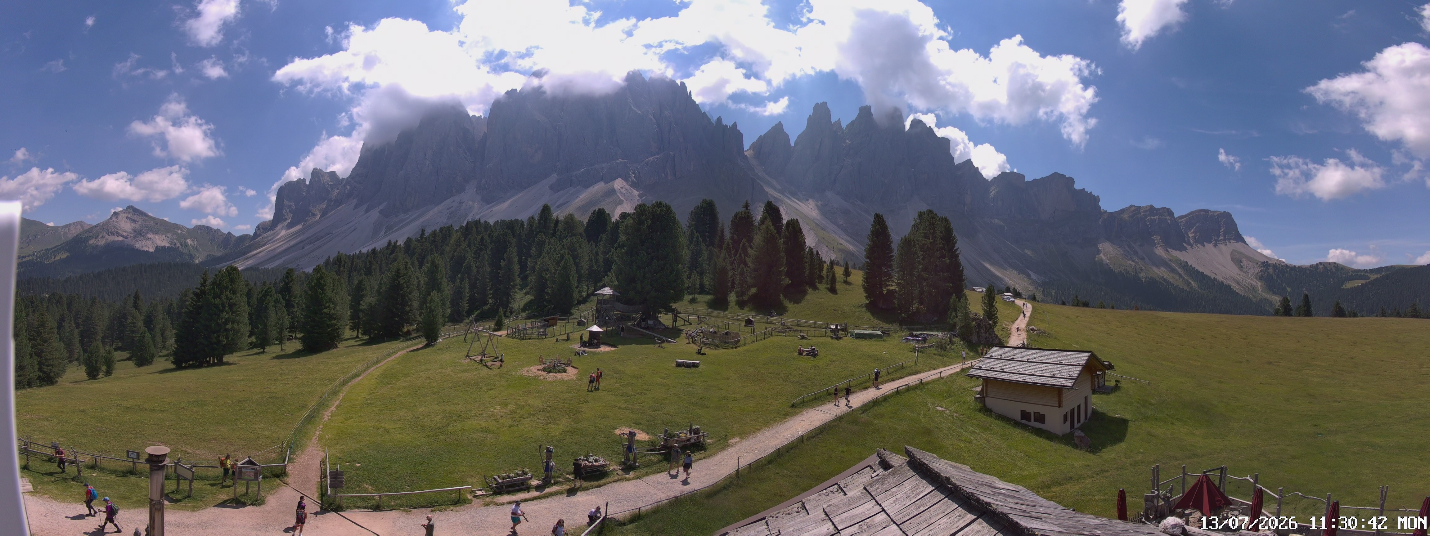 Archiv Foto Webcam Geislerspitzen - Blick von der Geisleralm