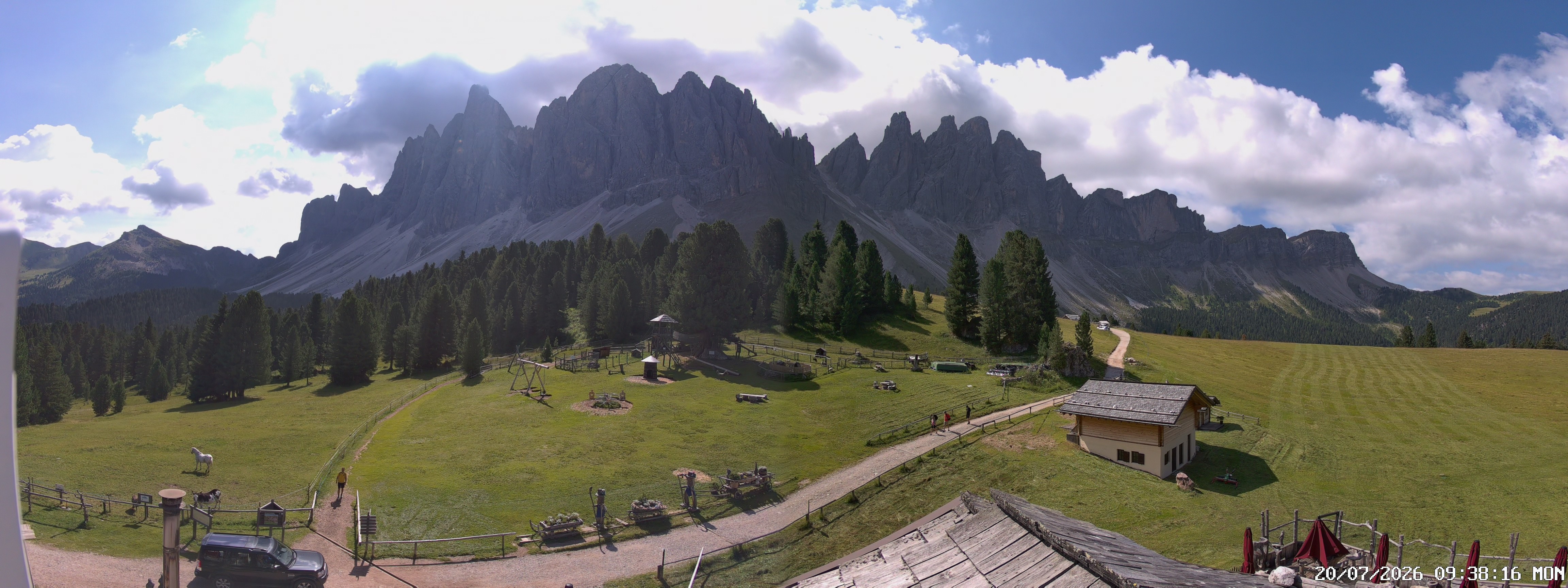 Archiv Foto Webcam Geislerspitzen - Blick von der Geisleralm