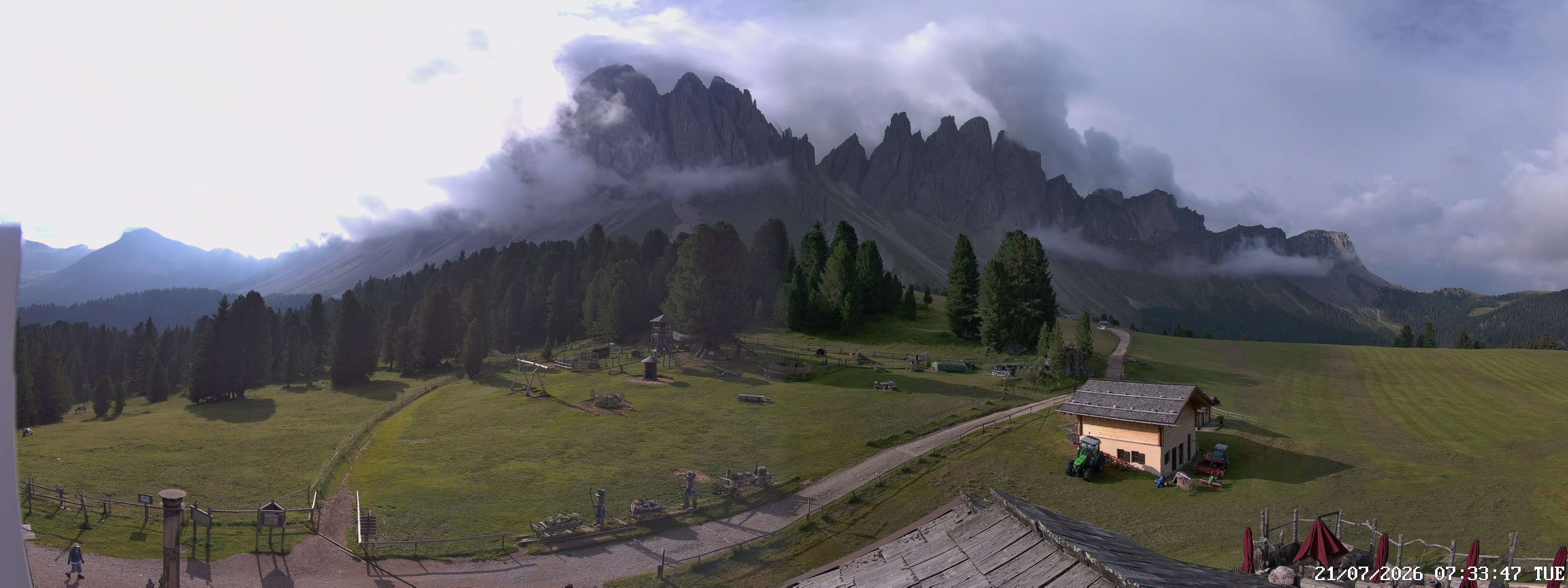 Archiv Foto Webcam Geislerspitzen - Blick von der Geisleralm