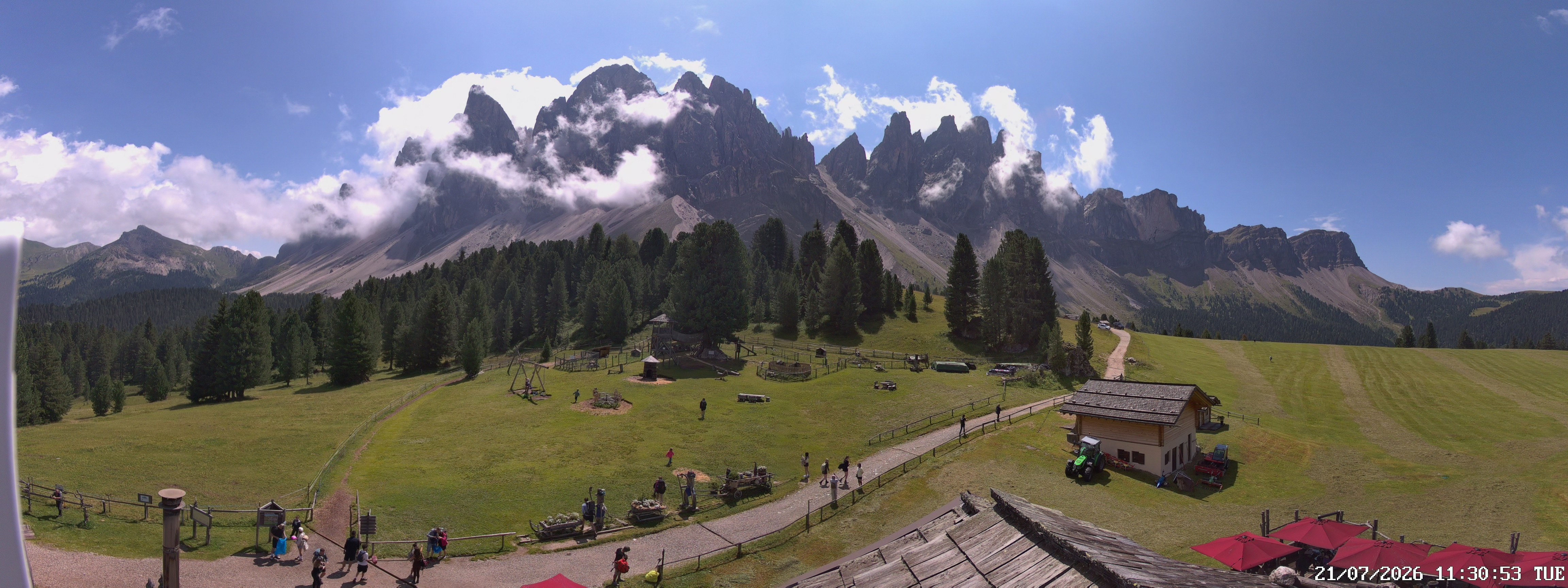 Archiv Foto Webcam Geislerspitzen - Blick von der Geisleralm