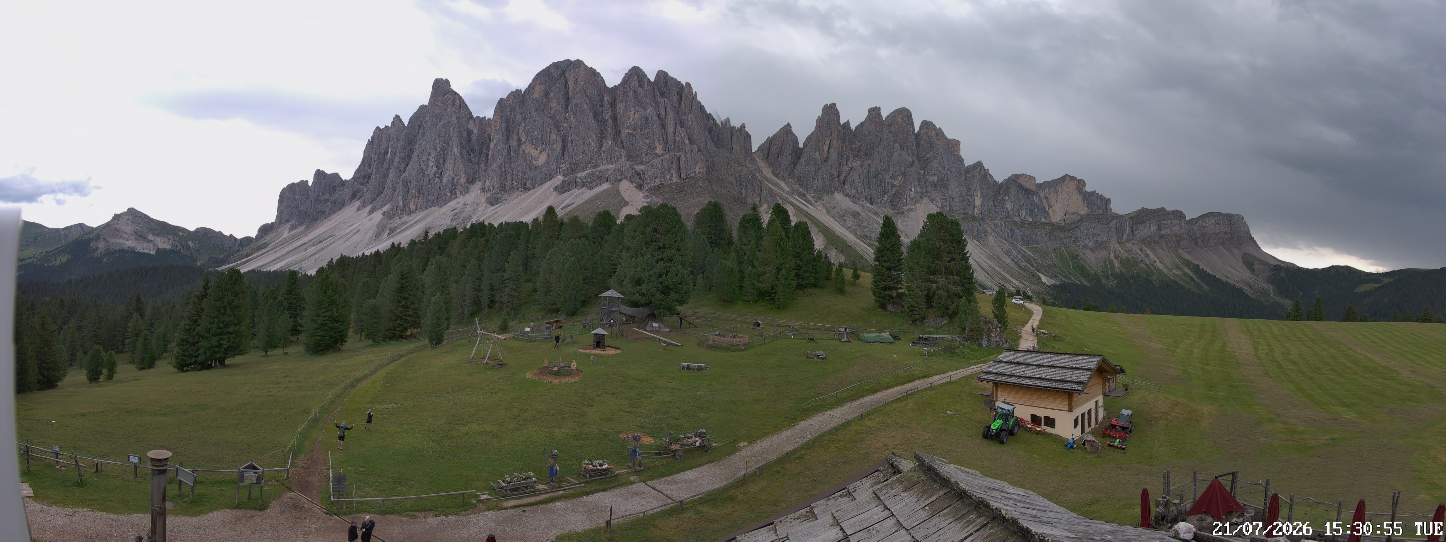 Archiv Foto Webcam Geislerspitzen - Blick von der Geisleralm