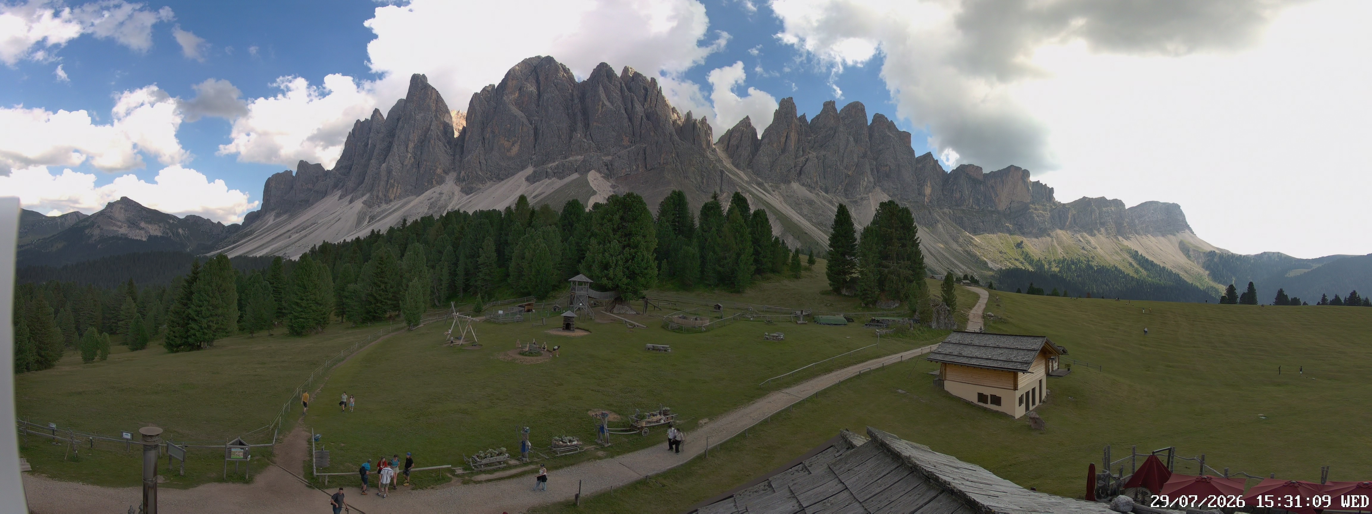 Archiv Foto Webcam Geislerspitzen - Blick von der Geisleralm