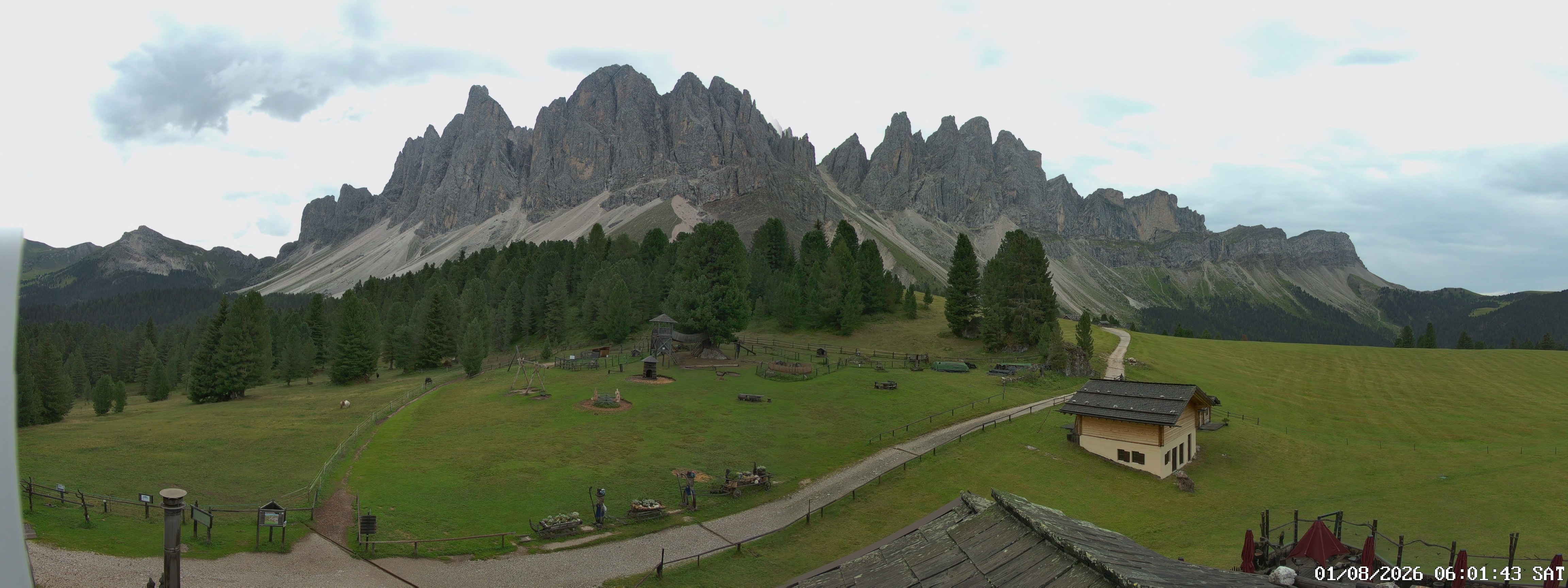 Archiv Foto Webcam Geislerspitzen - Blick von der Geisleralm