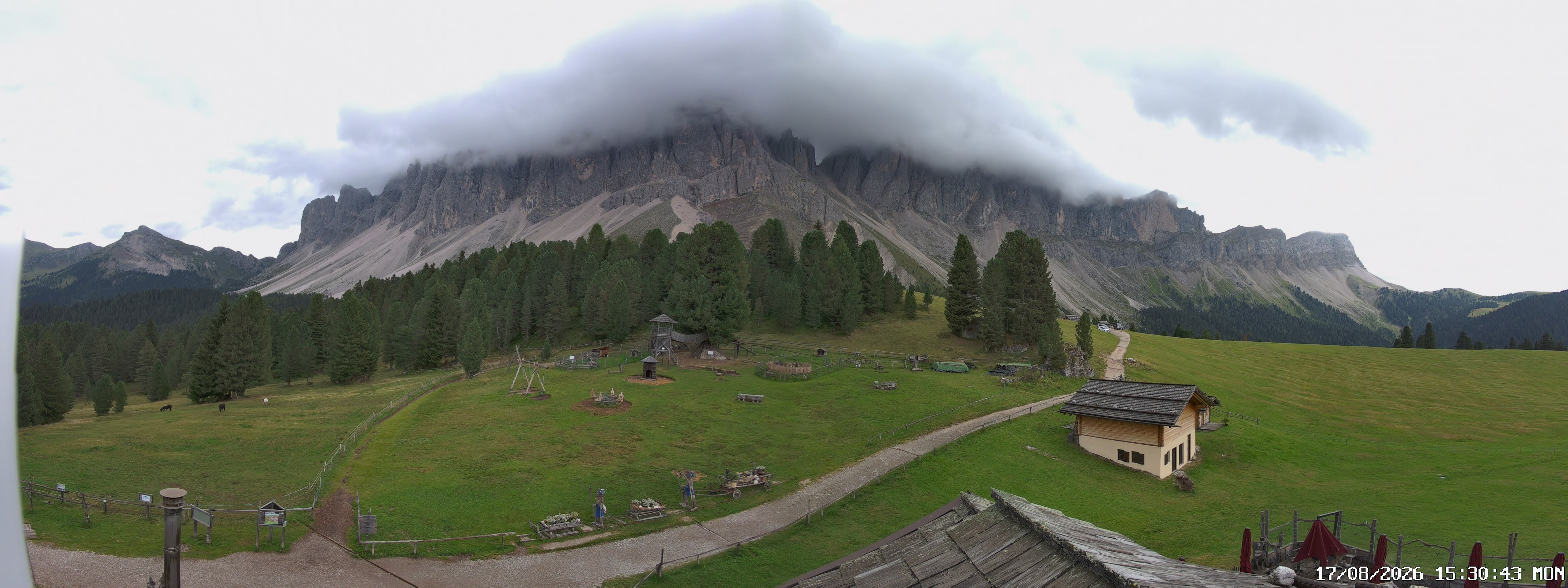 Archiv Foto Webcam Geislerspitzen - Blick von der Geisleralm