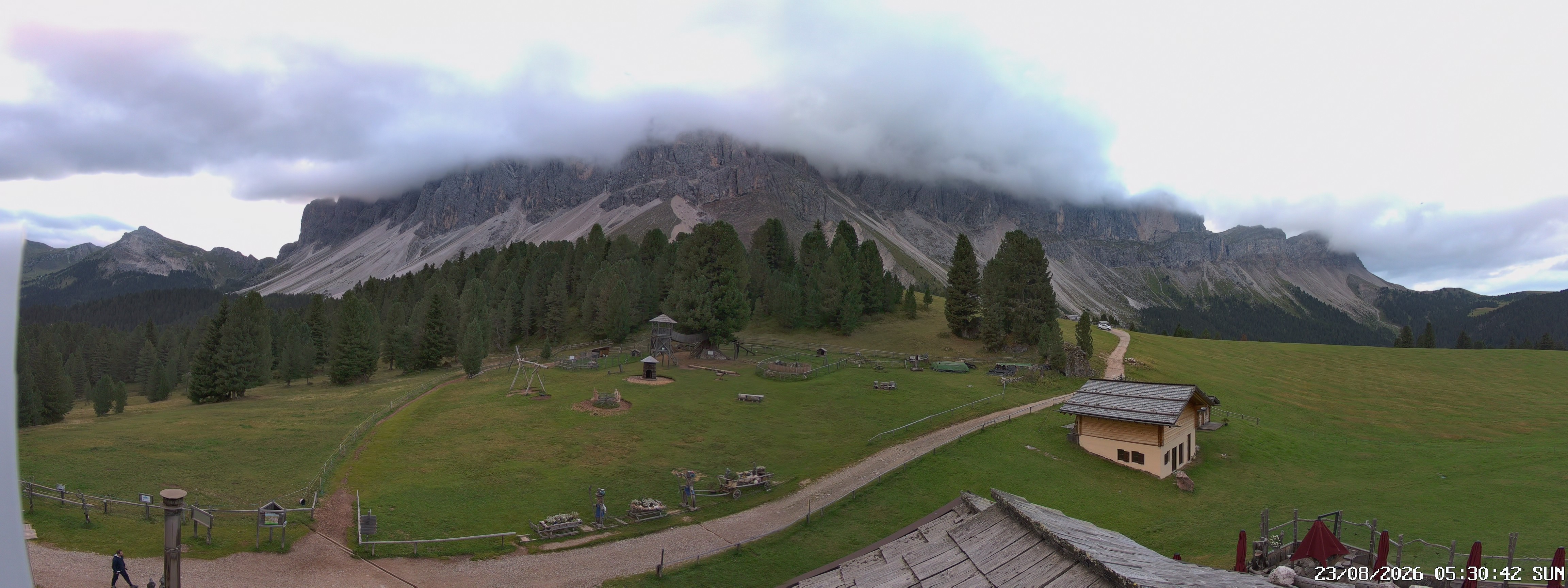 Archiv Foto Webcam Geislerspitzen - Blick von der Geisleralm