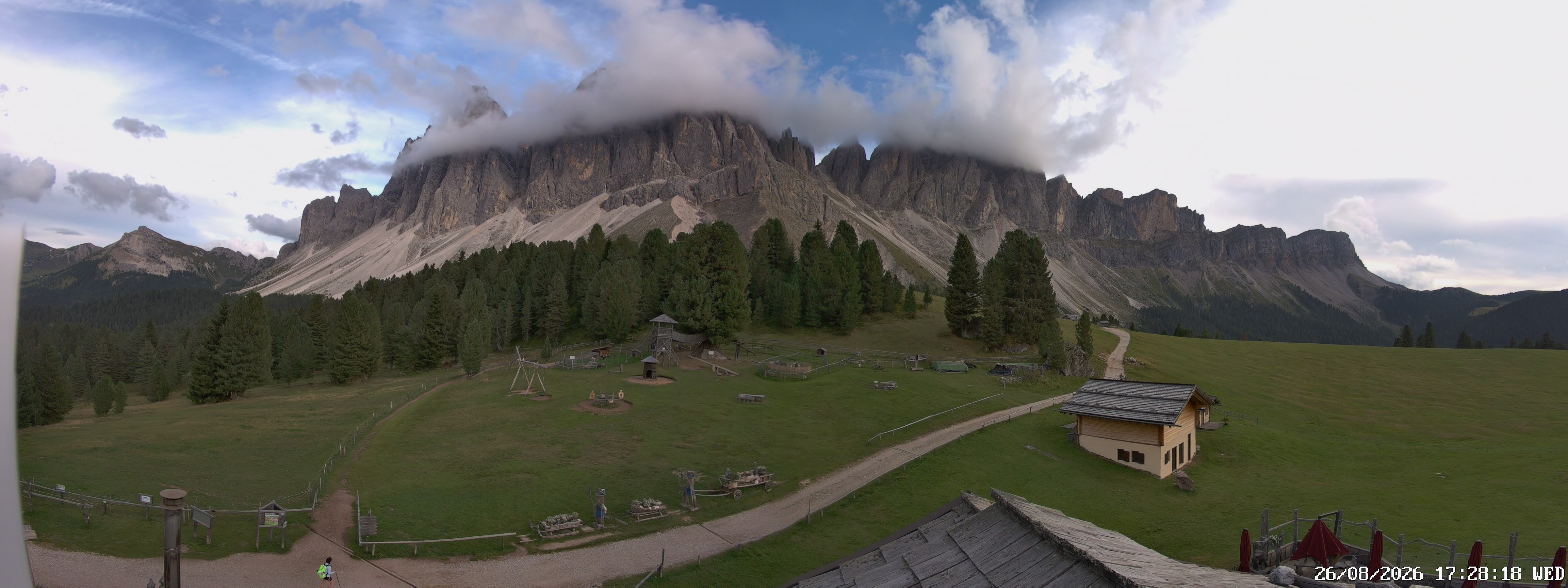 Archiv Foto Webcam Geislerspitzen - Blick von der Geisleralm