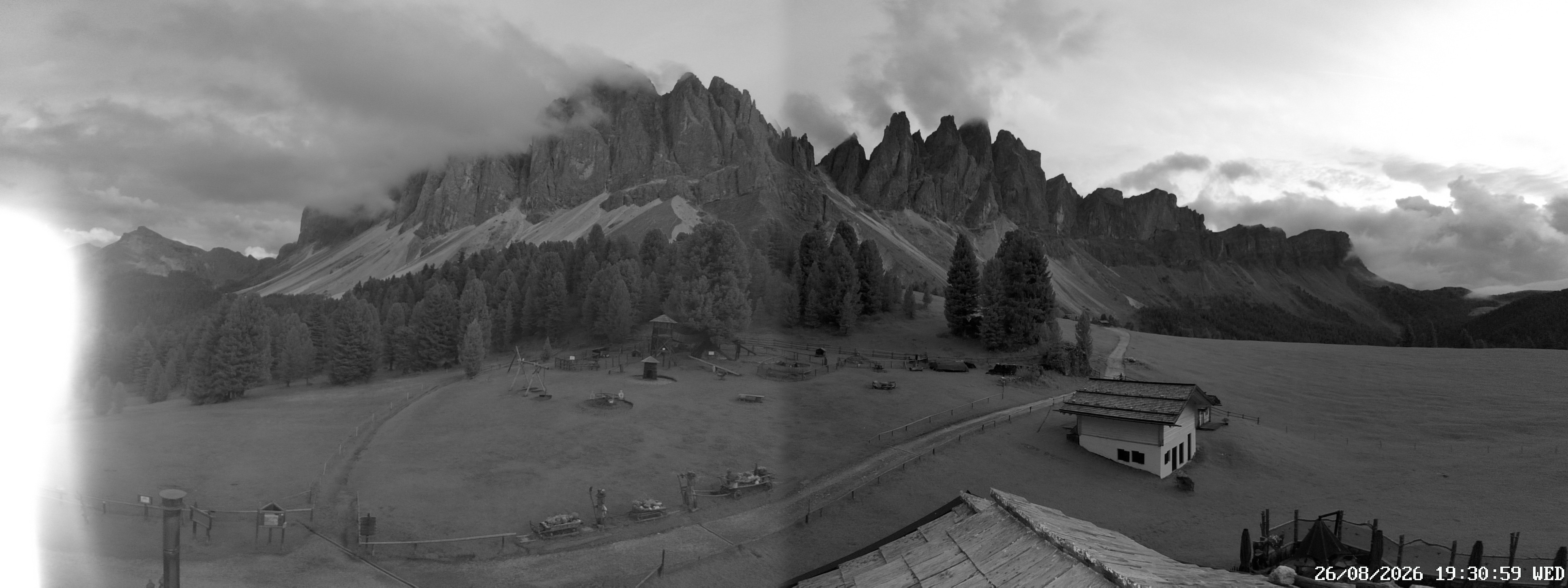 Archiv Foto Webcam Geislerspitzen - Blick von der Geisleralm
