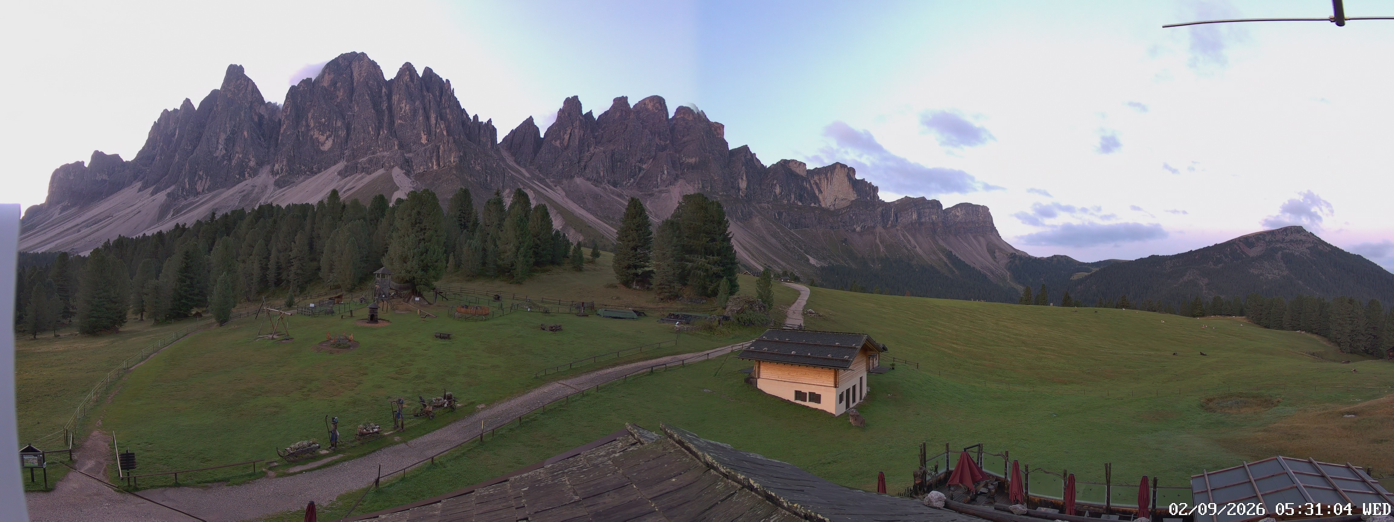 Archiv Foto Webcam Geislerspitzen - Blick von der Geisleralm