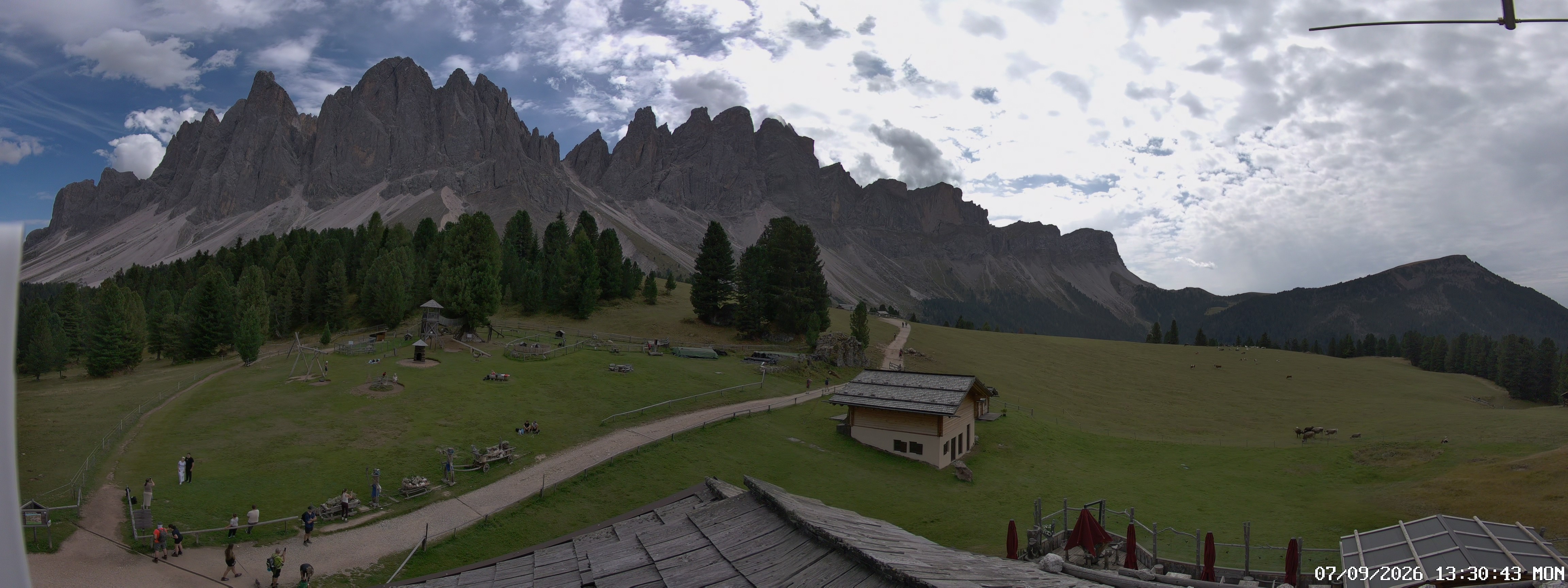 Archiv Foto Webcam Geislerspitzen - Blick von der Geisleralm