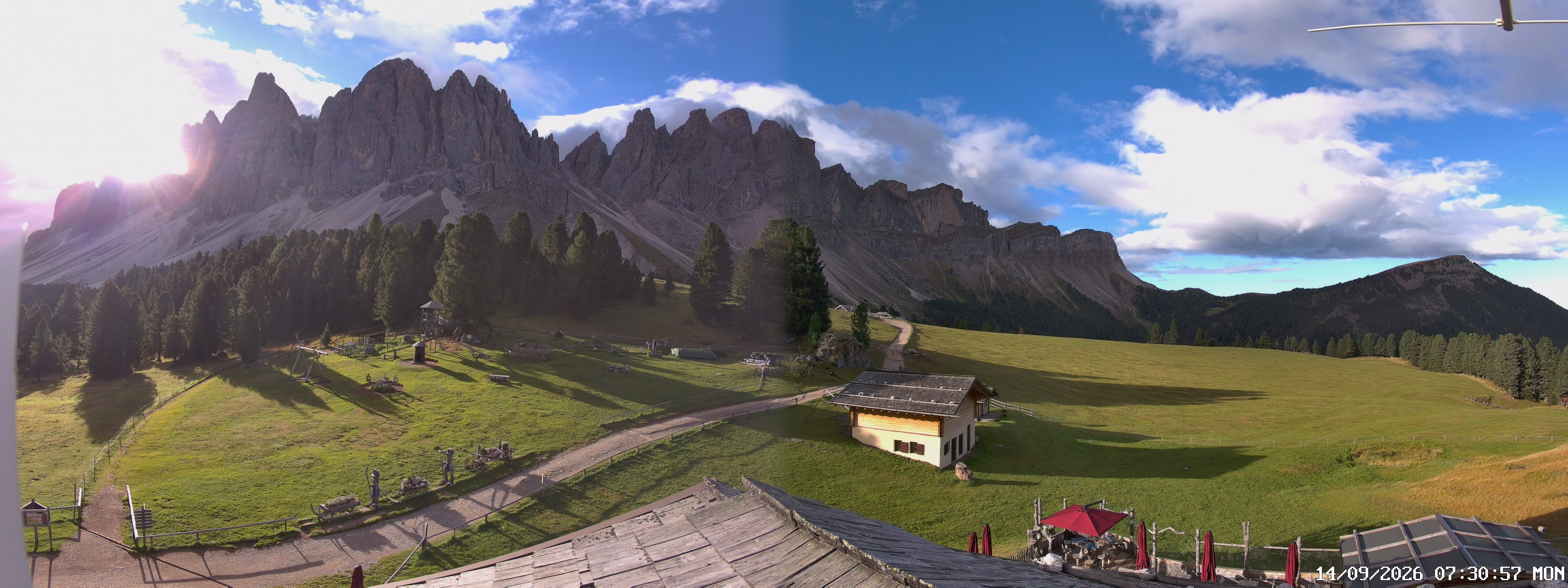 Archiv Foto Webcam Geislerspitzen - Blick von der Geisleralm