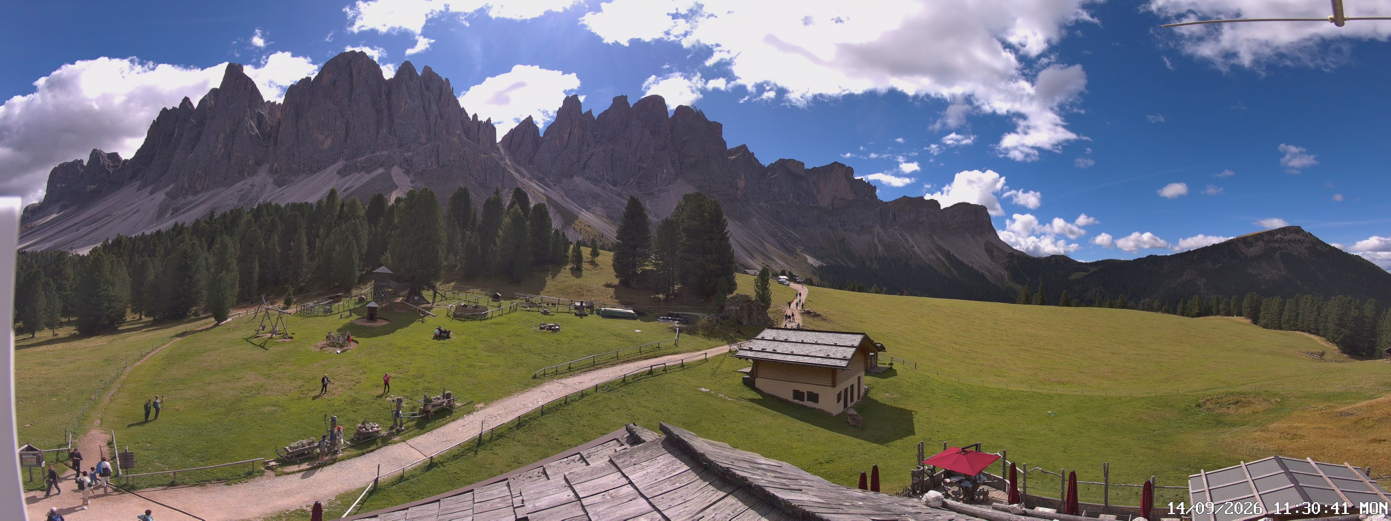 Archiv Foto Webcam Geislerspitzen - Blick von der Geisleralm
