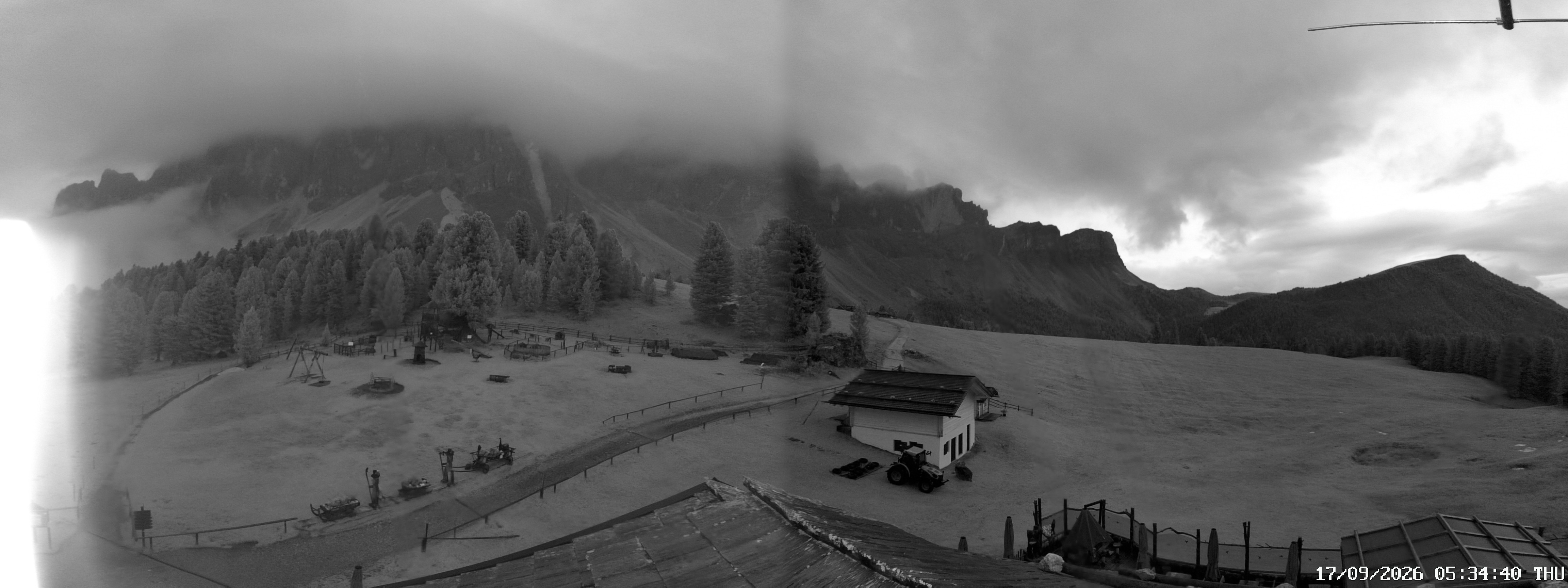 Archiv Foto Webcam Geislerspitzen - Blick von der Geisleralm