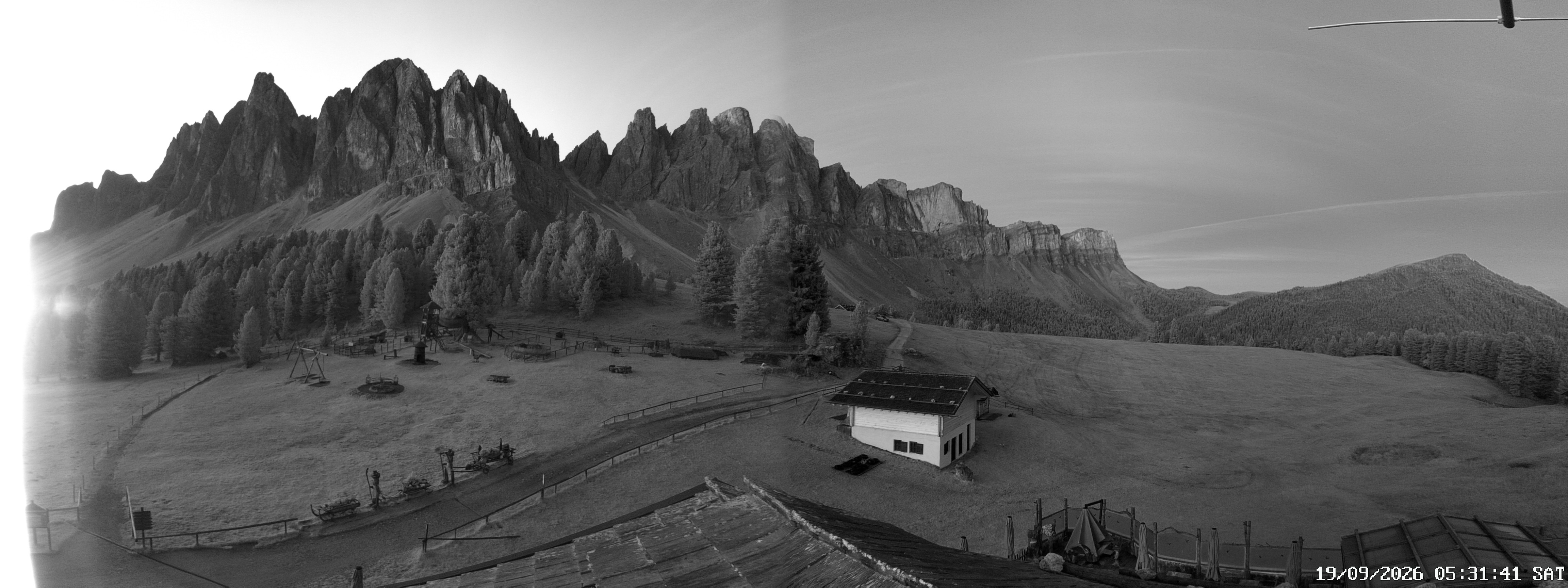 Archiv Foto Webcam Geislerspitzen - Blick von der Geisleralm