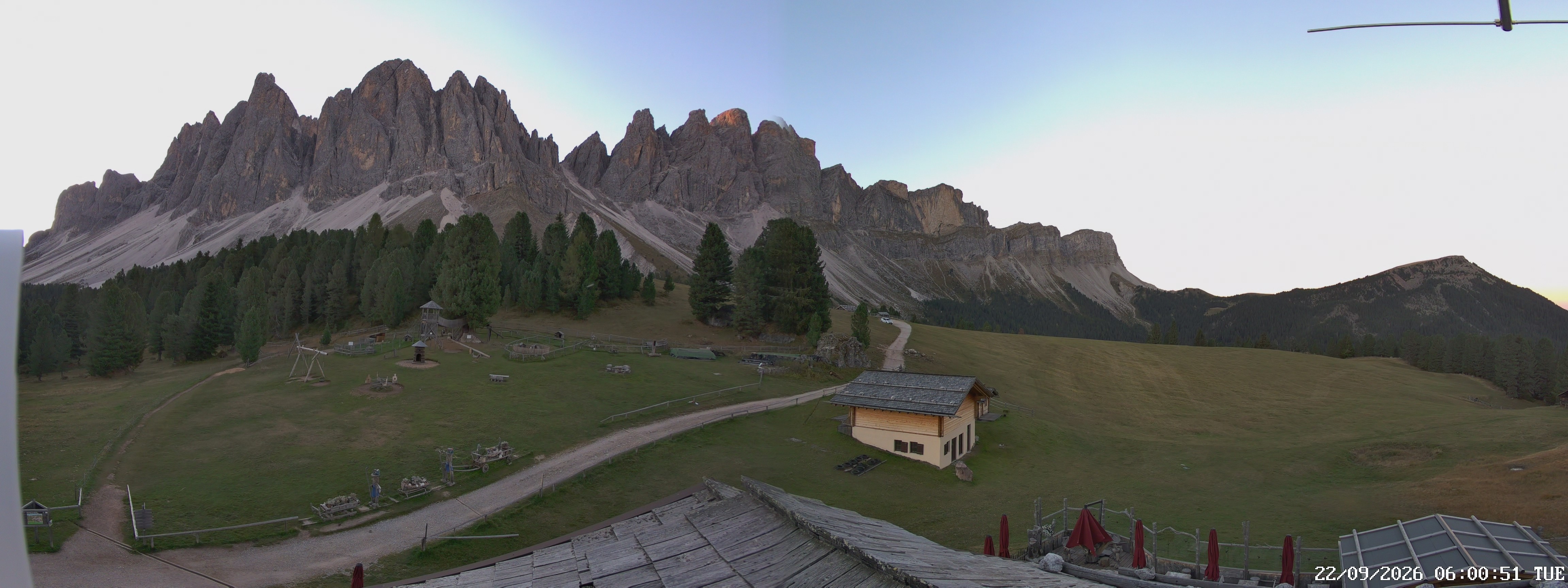 Archiv Foto Webcam Geislerspitzen - Blick von der Geisleralm