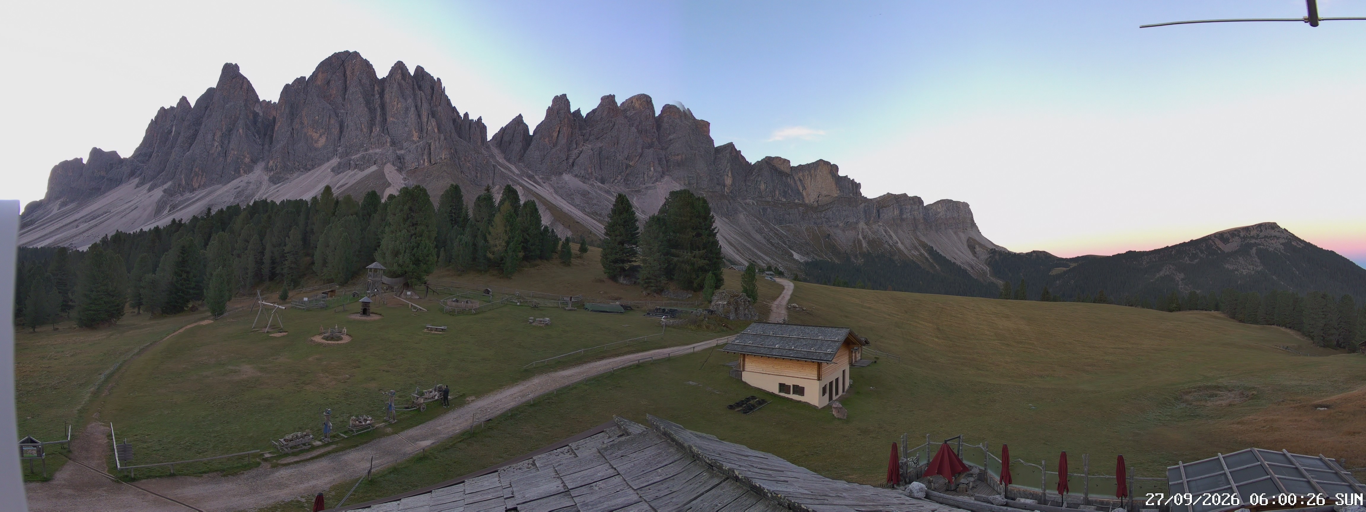 Archiv Foto Webcam Geislerspitzen - Blick von der Geisleralm